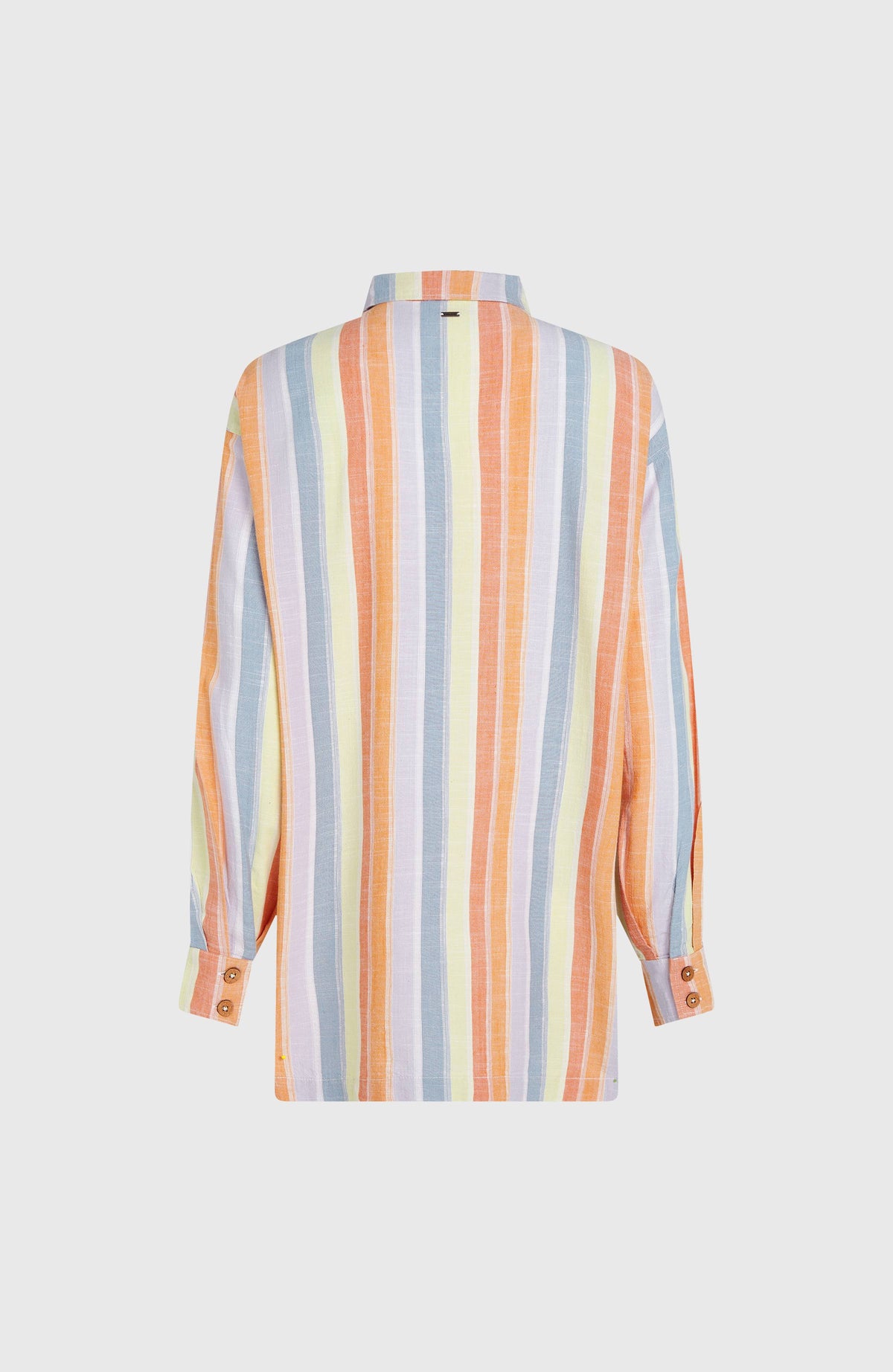 Beach Vintage Longbluse für Damen, gelb mit Streifenmuster in Orange und Blau, freigestellt von hinten mit Hemdkragen