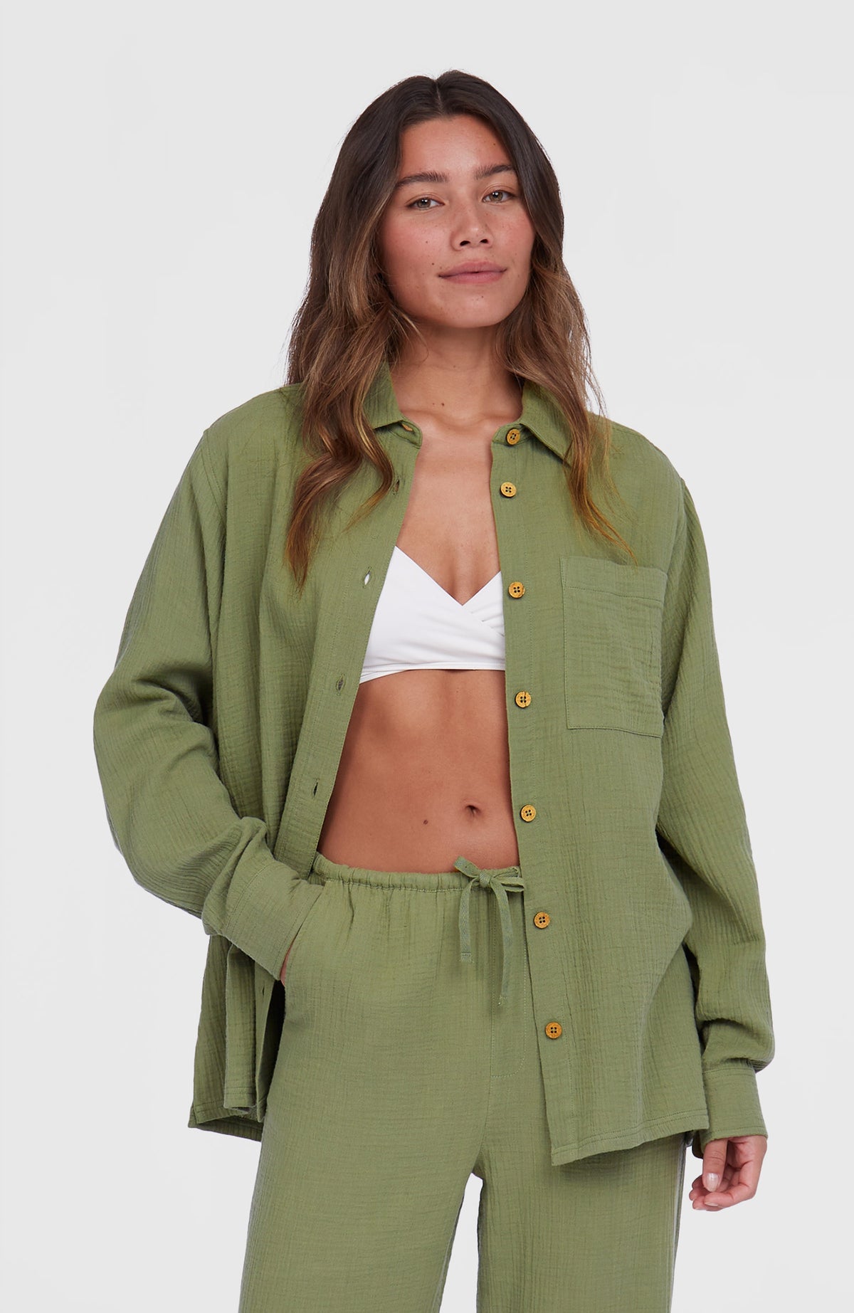 O'Neill Brenda Bluse für Damen, grün, Vorderansicht am Model