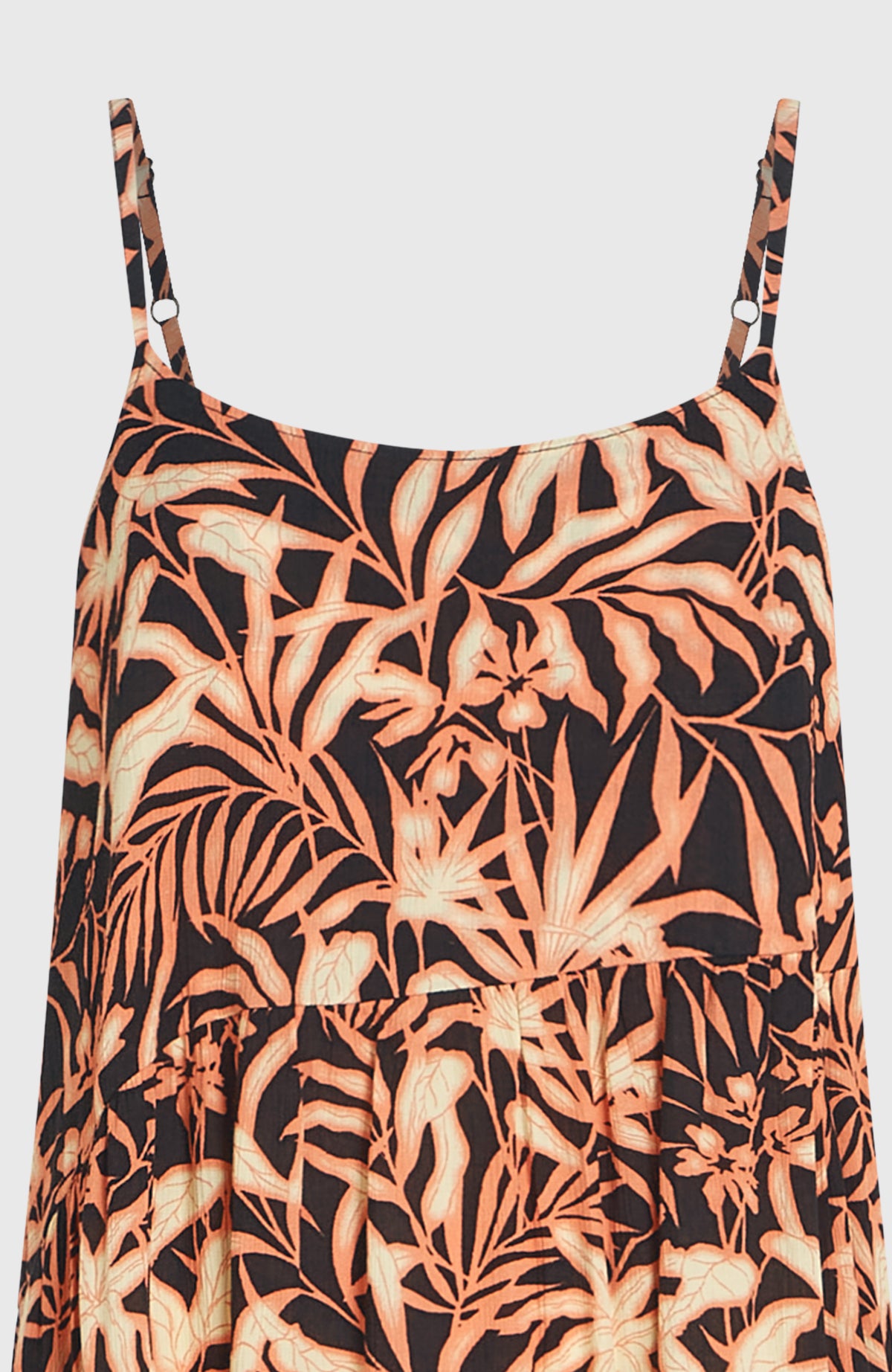 Devyn Maxikleid für Damen, schwarz mit Blättermuster in Orange und Beige, Nahaufnahme von Ausschnitt und Trägern