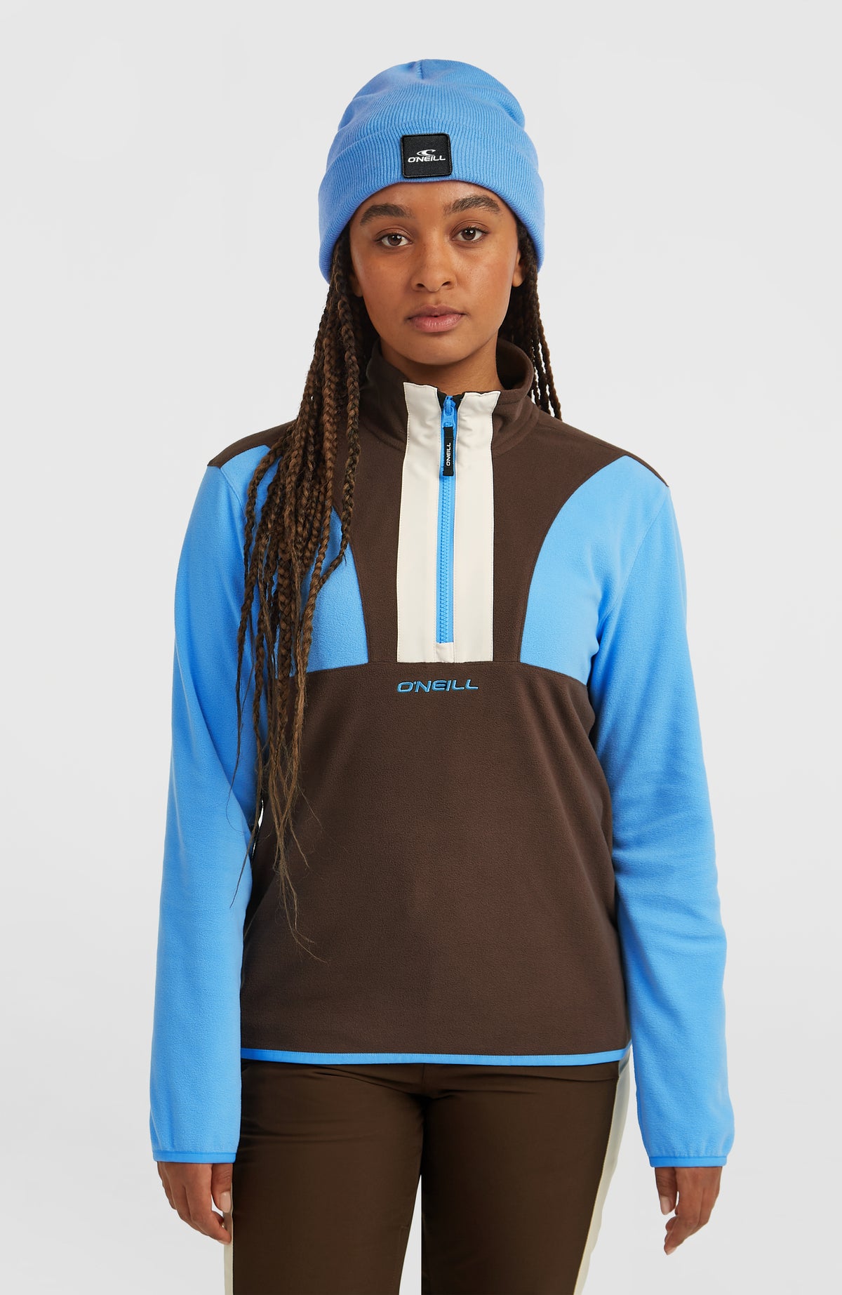 O'Neill FWC'Cruz Triple Polartec® Fleecepullover mit Halbreißverschluss für Damen, blau, Vorderansicht am Model