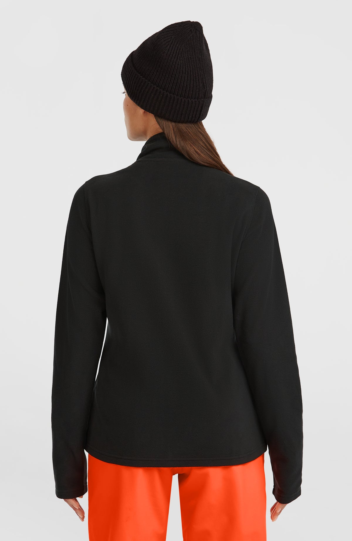 Schwarze FWC'Cruz Jack's Fleecejacke für Damen, getragen am Model, Rückansicht mit Stehkragen