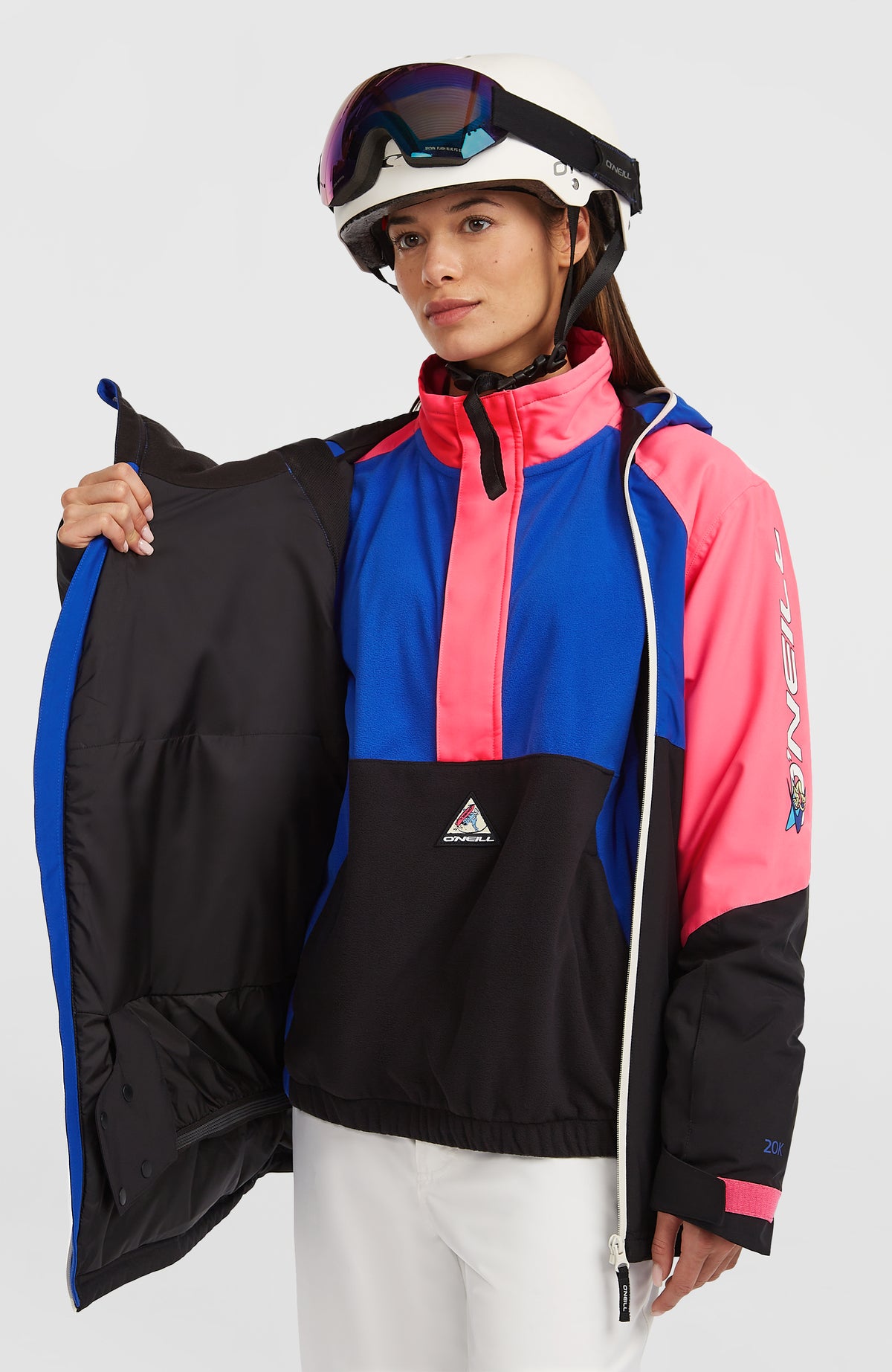 FWC'Play Asymmetric Jacke für Damen, blau, am Model mit geöffnetem Reißverschluss und Innenansicht