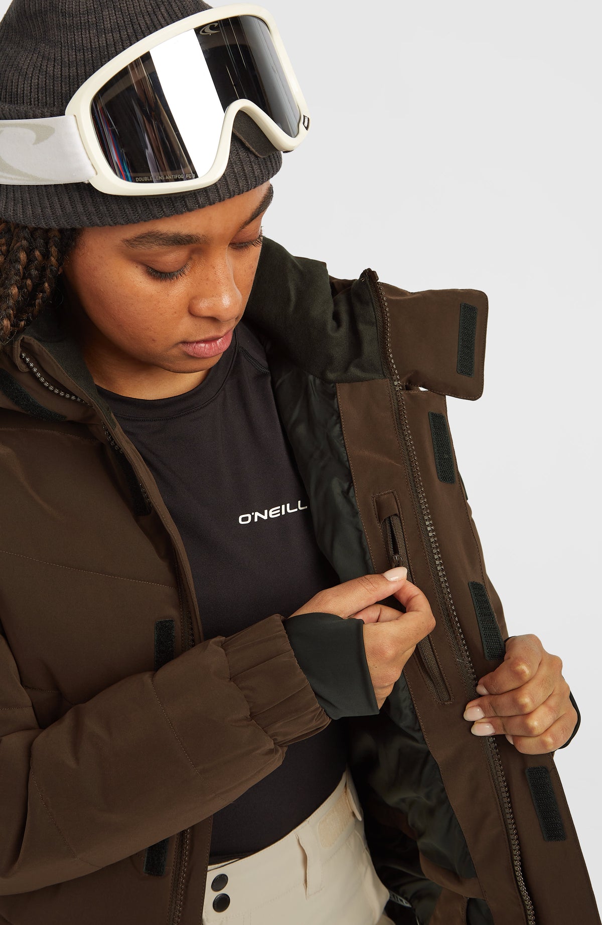 Gesteppte FWC'Cruz Hybrid-Skijacke für Damen, braun, Nahaufnahme der geöffneten Front mit Innentasche