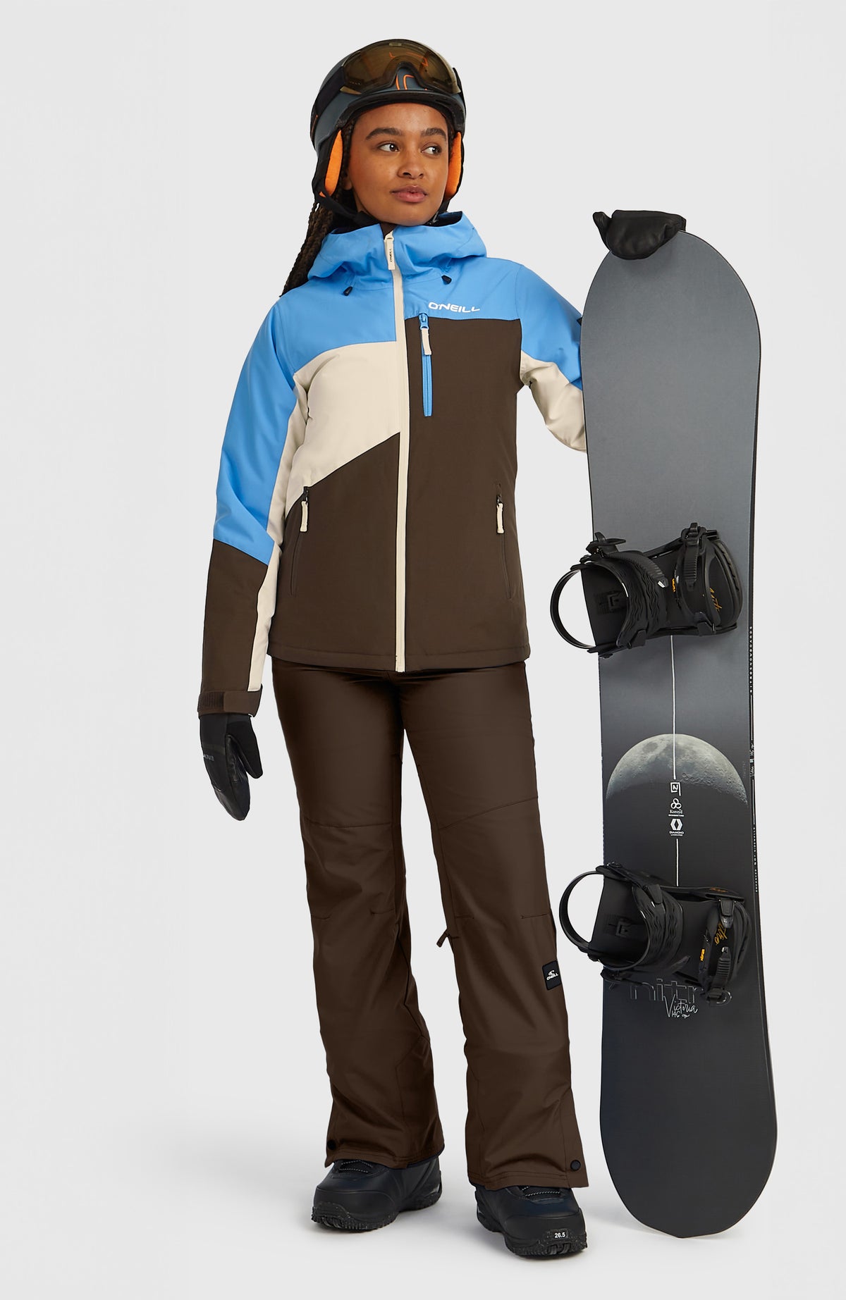 FWC'Cruz Triple Skijacke für Damen, blau, getragen am Model in Ganzkörperansicht von vorne