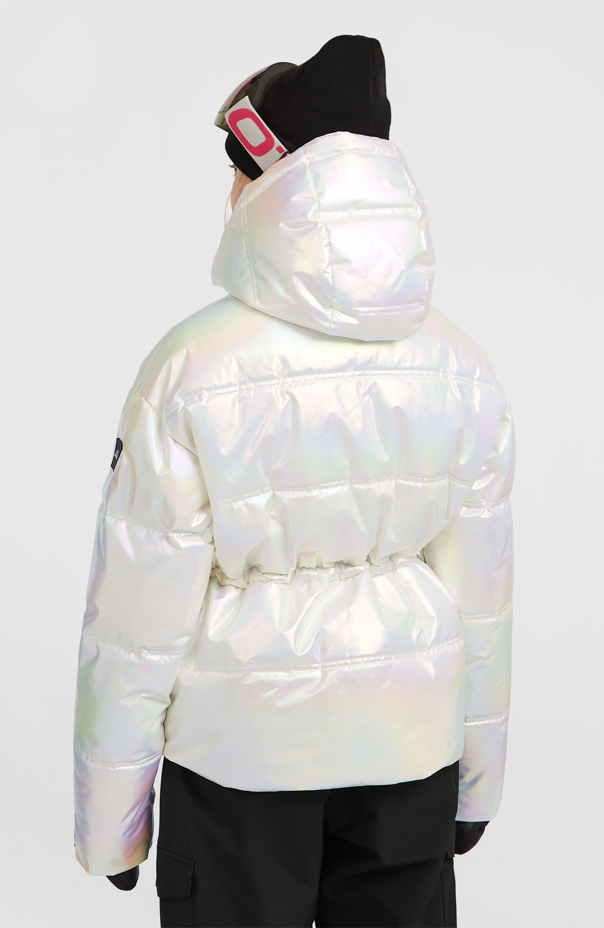 FWC'Cruz Hybrid-Skijacke für Damen in Weiß, Rückansicht mit gestepptem Design und Kapuze, am Model