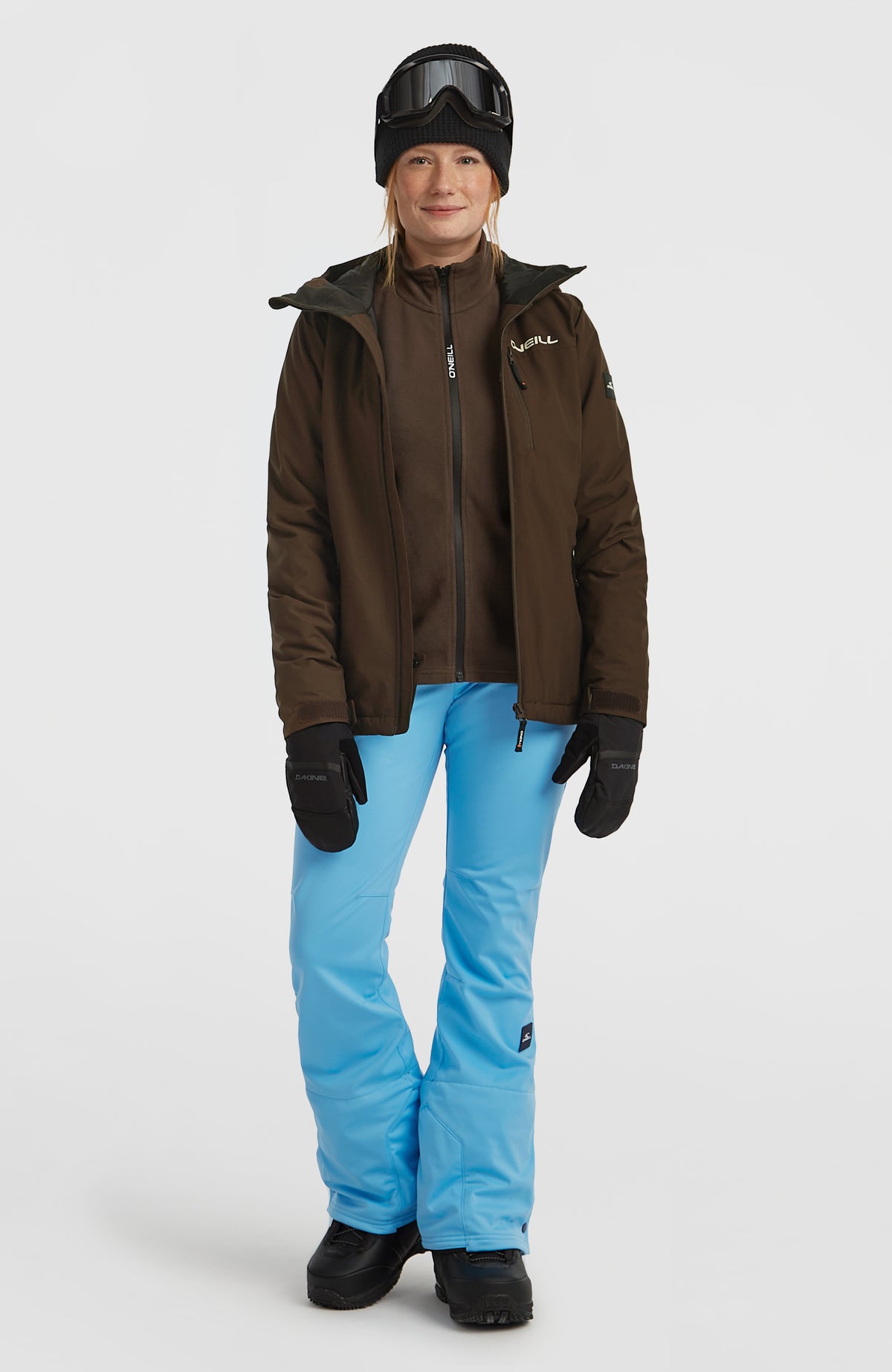FWC'Cruz Skijacke für Damen, braun, Ganzkörperansicht am Model mit geöffnetem Frontreißverschluss