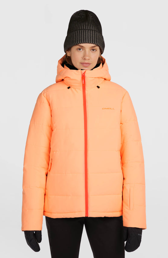 O'Neill Gesteppte FWC'Cruz Skijacke für Damen in Orange, Vorderansicht am Model mit Steppung und Reißverschluss