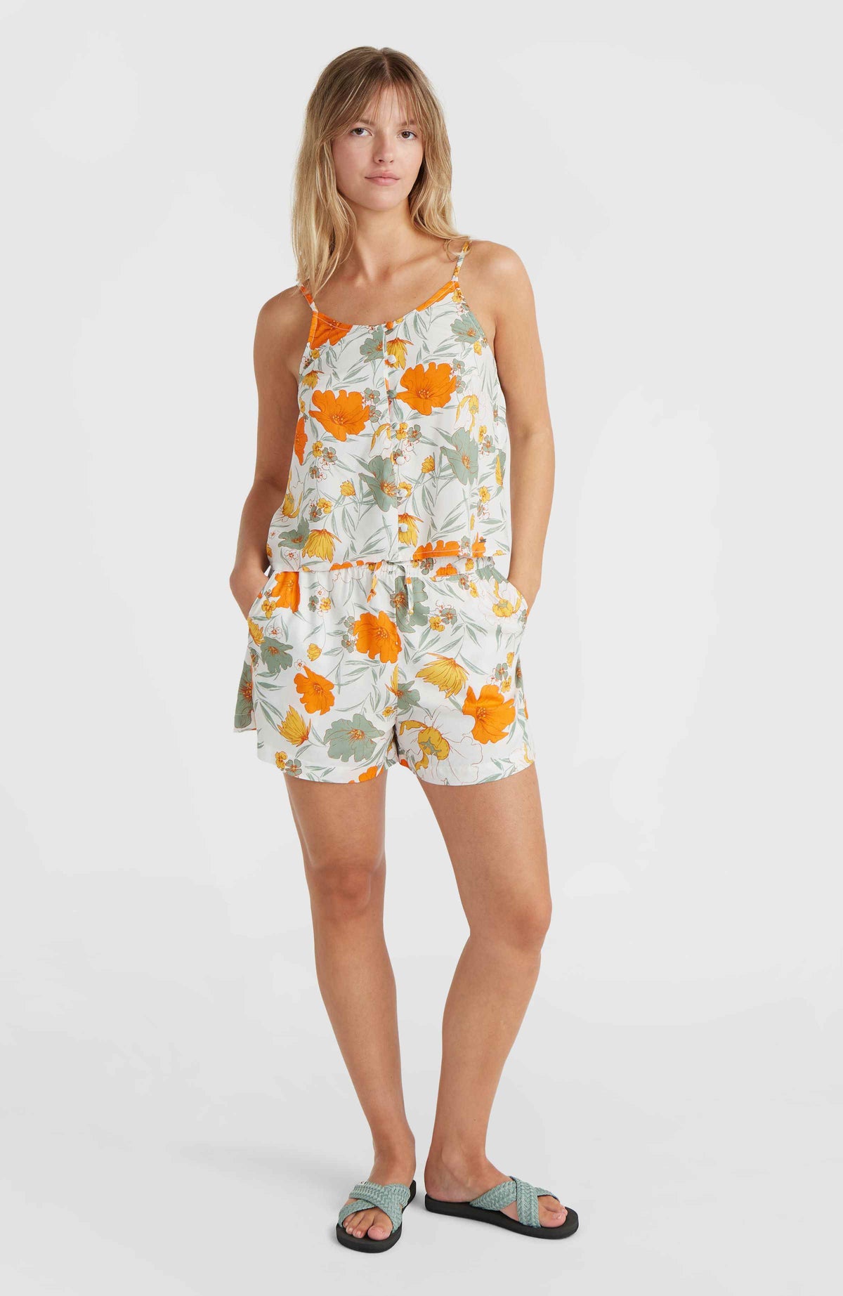 Amiri Beach Shorts | White Bluemchen