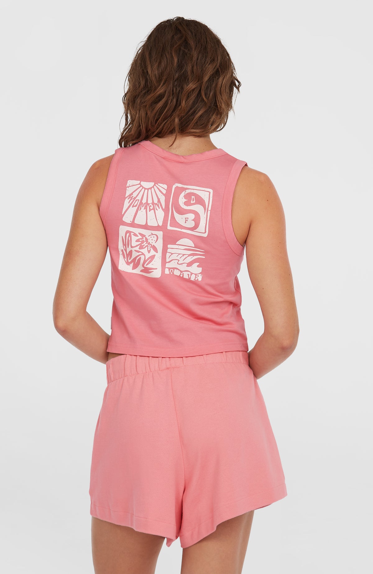 Women of the Wave Sweatshorts für Damen, pink, Rückansicht, getragen am Model