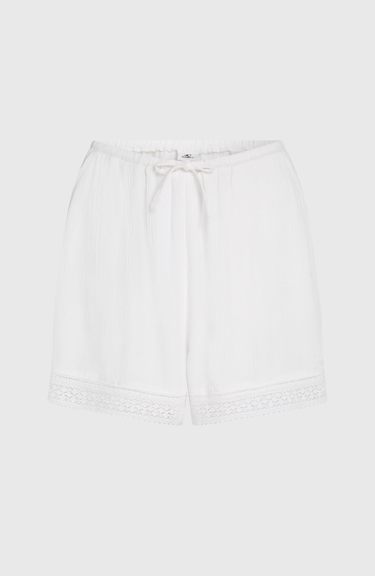Essentials Shorts mit Stickerei für Damen, weiß, freigestellt von vorne, Bund mit Kordelzug