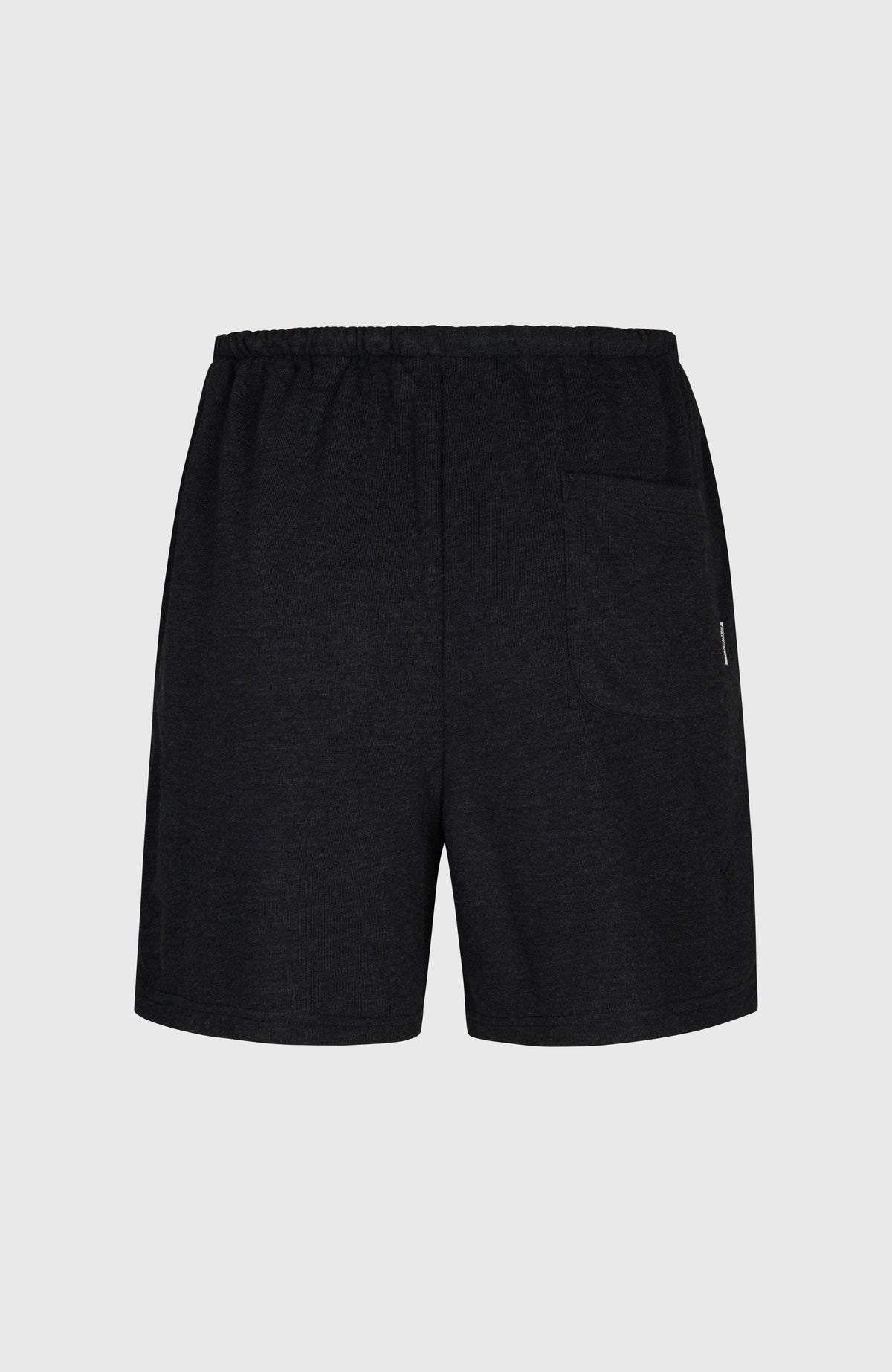 Essentials O'Neill Script Sweatshorts für Damen, schwarz, freigestellt von hinten mit Gesäßtasche