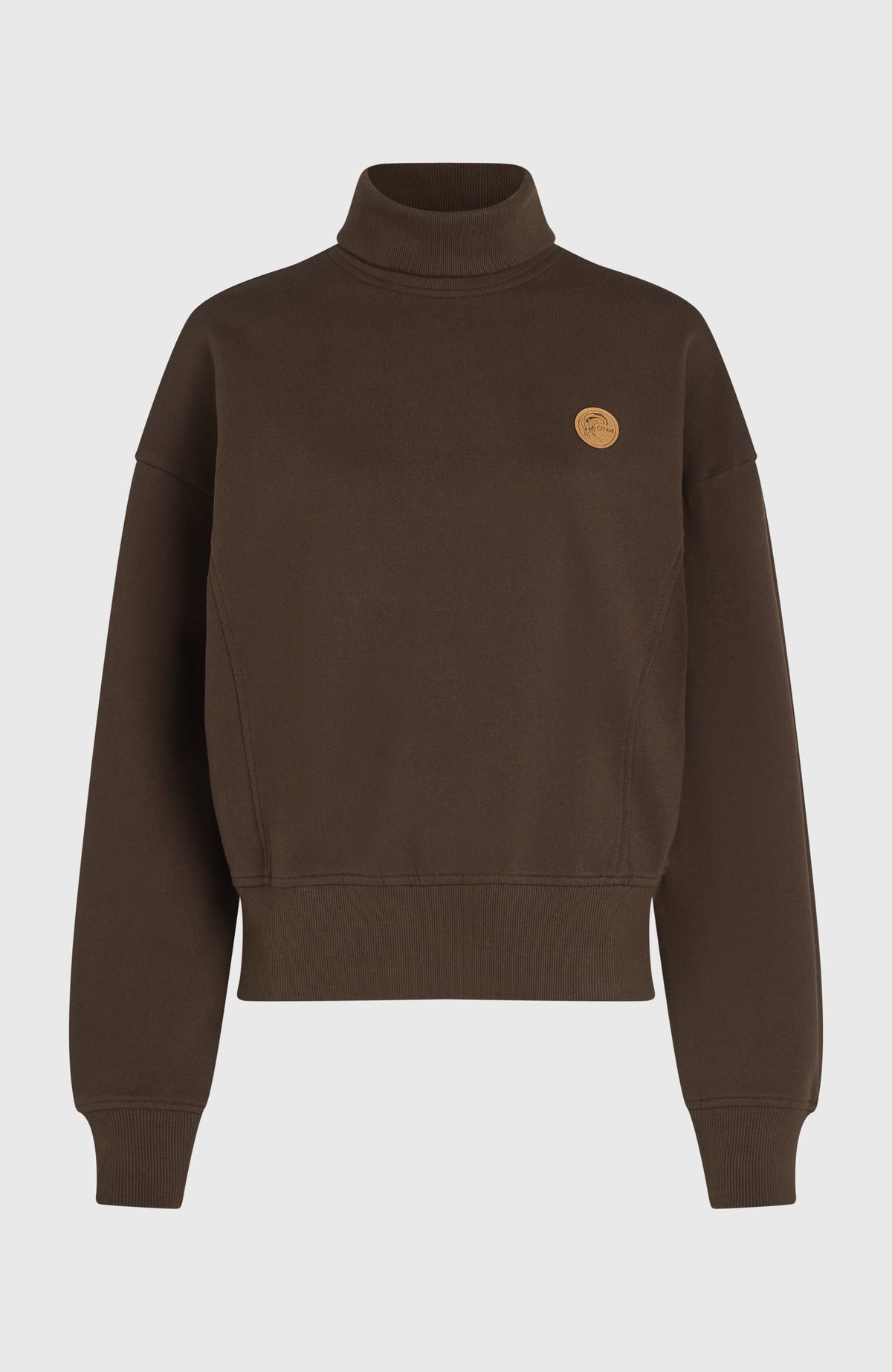 Braunes O'Riginals Crew Sweatshirt für Damen, freigestellt von vorne mit hohem Kragen und Rippbündchen