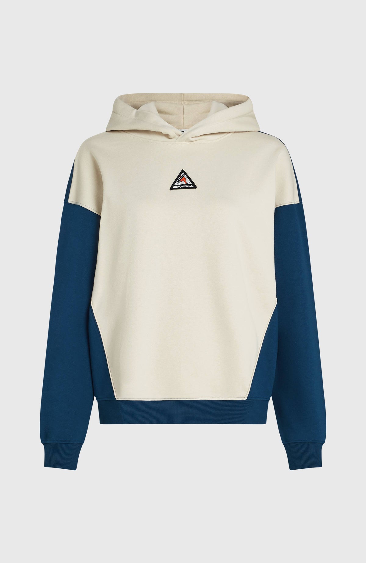 FWC'Play Hoodie für Damen, weiß, freigestellt von vorne mit zweifarbigen Einsätzen und Logo-Patch