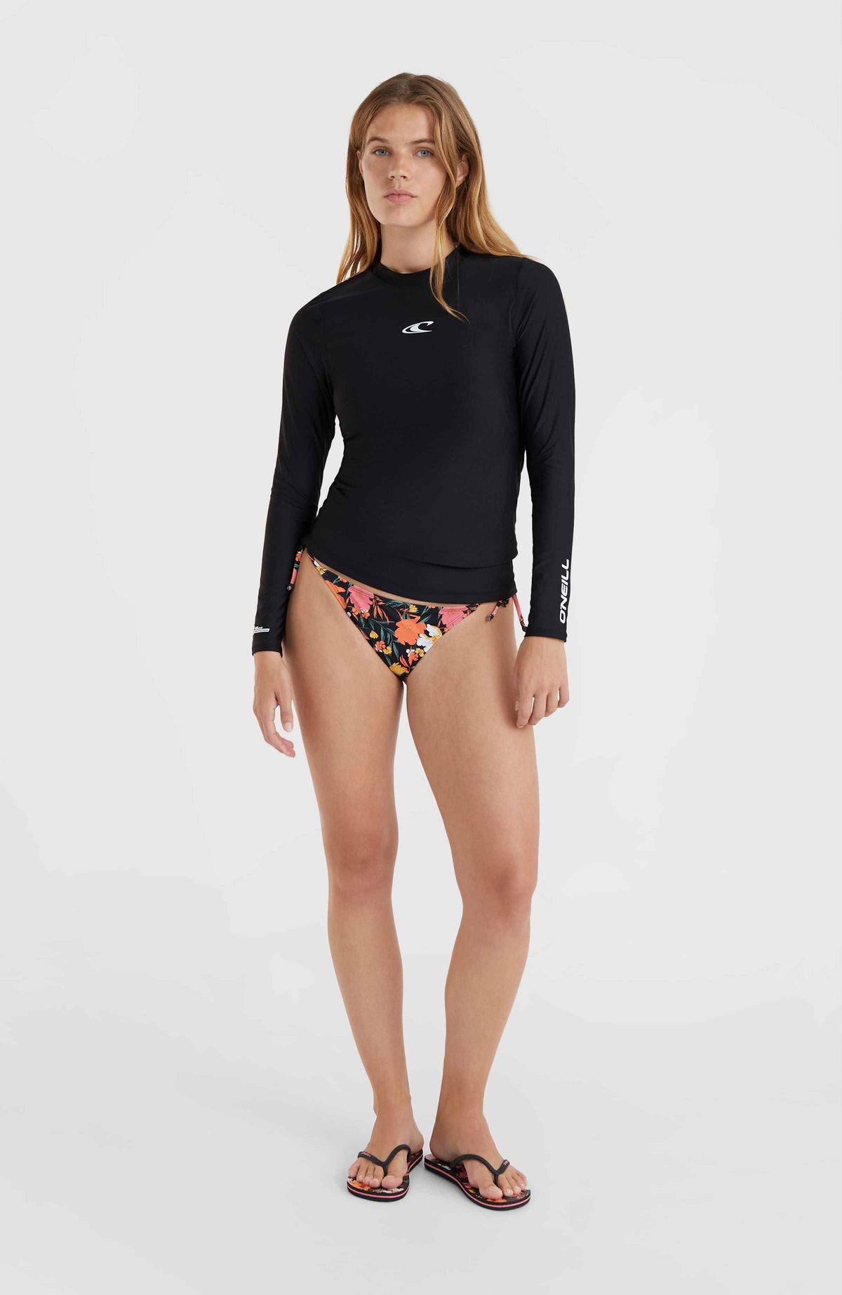 Essentials Bidart Longsleeve-Schwimmshirt | Black Out