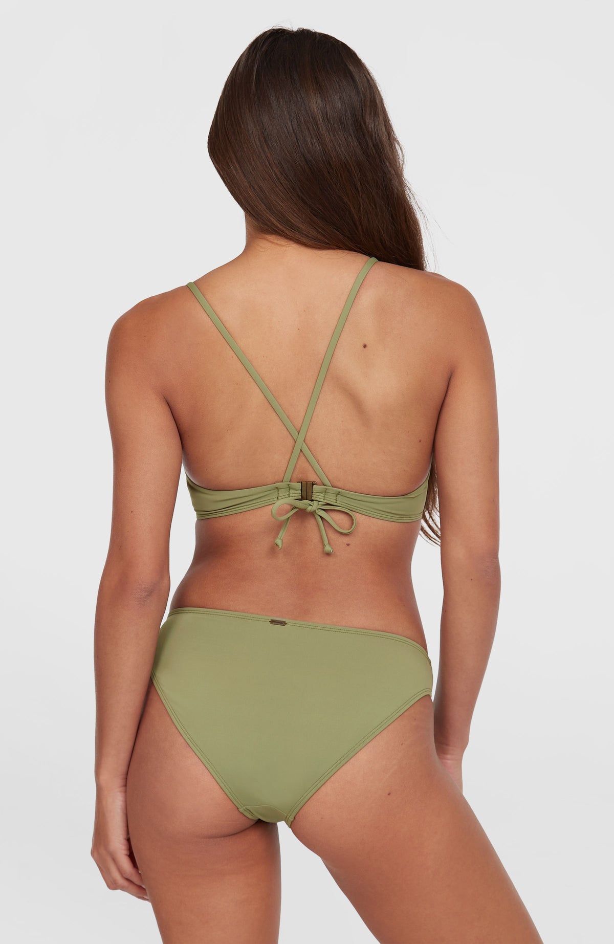 Rita Bikinihose für Damen, grün, vollständige Rückansicht, getragen am Model