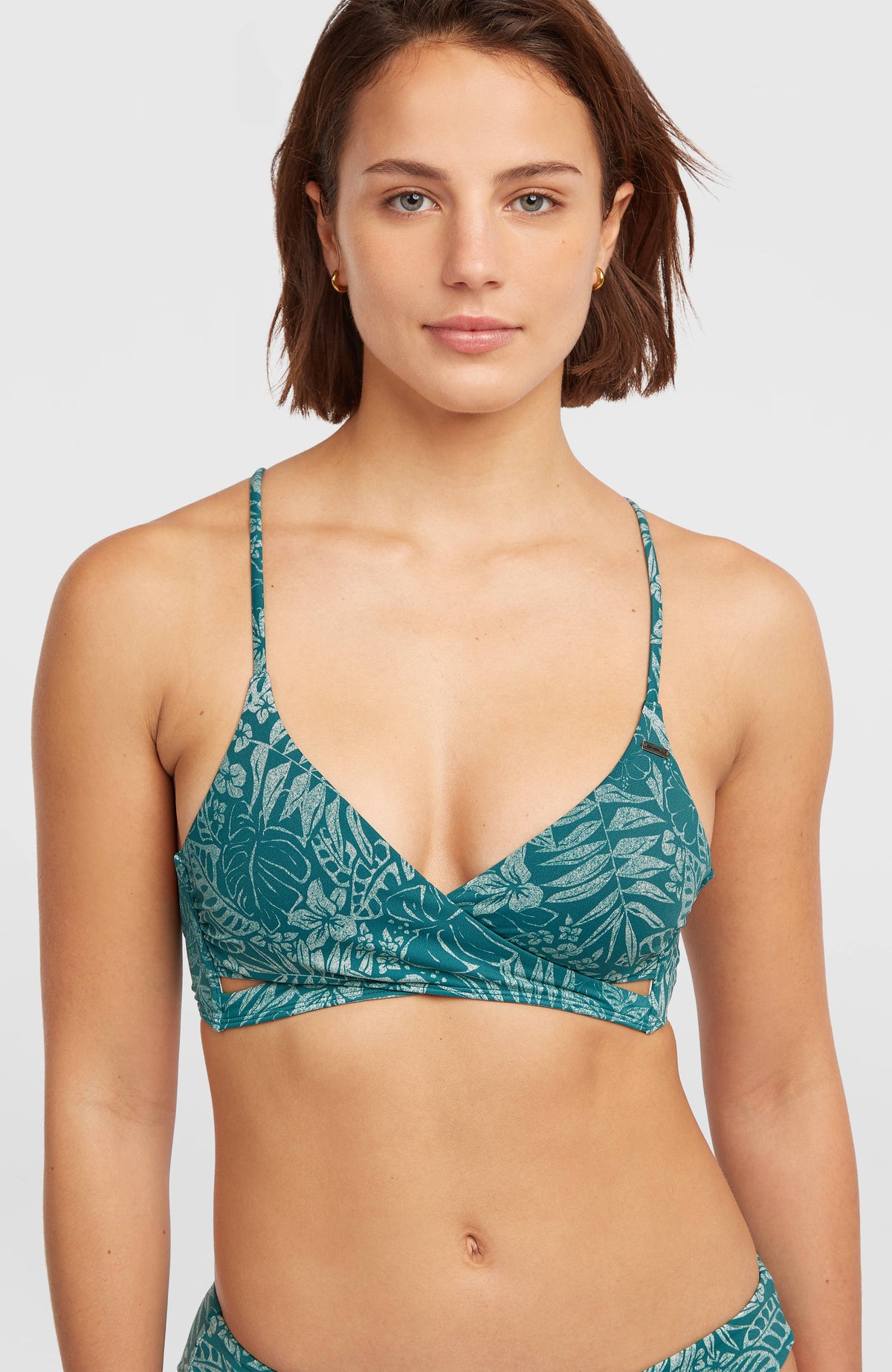 O'Neill Baay Bikini-Oberteil für Damen, grün mit Blättermuster in Hellgrün, Vorderansicht am Model