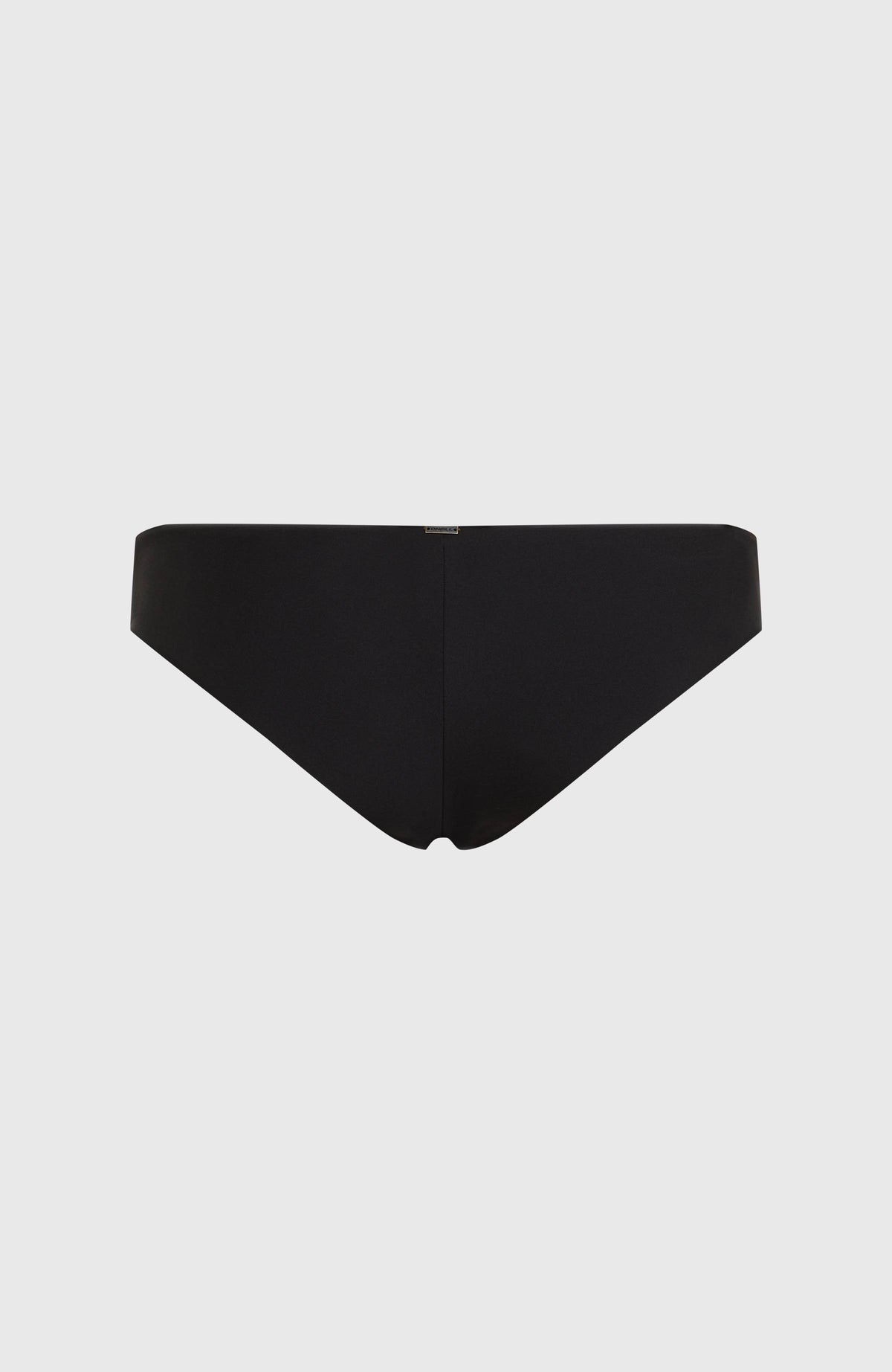 Maoi Bikinihose für Damen, schwarz, flach liegend von hinten mit Metall-Logo-Plakette am Bund