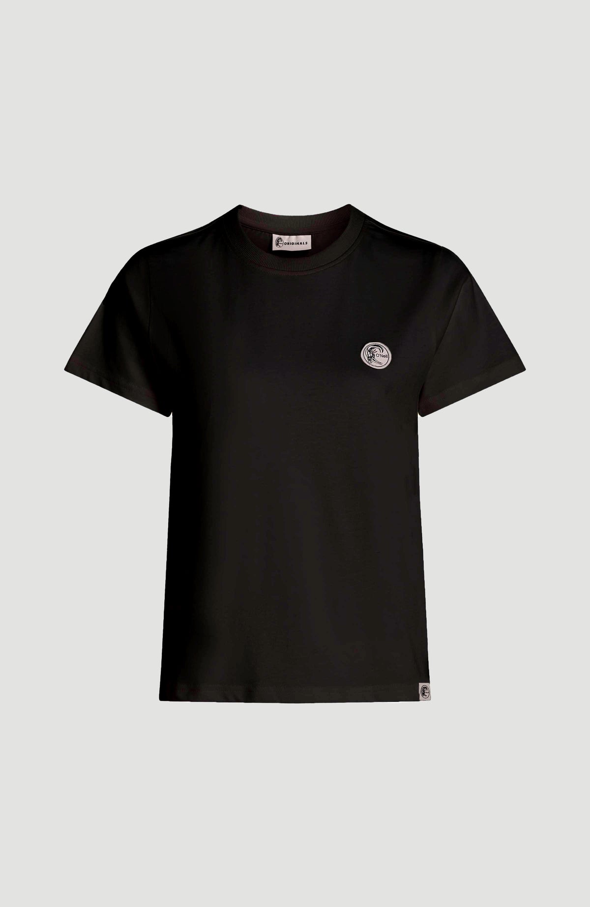 O'Riginals Badge T-Shirt für Damen, schwarz, freigestellt von vorne mit rundem Logo-Badge