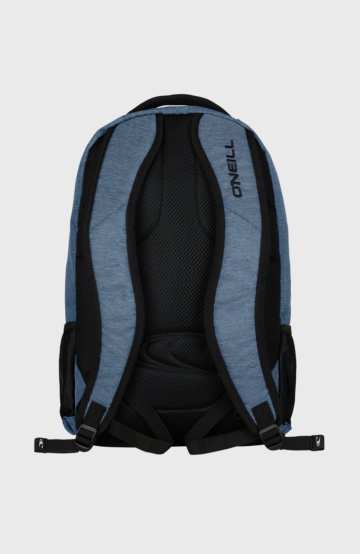 Kleiner Boarder Rucksack für Herren, blau, freigestellt in Rückansicht mit gepolsterten Schultergurten