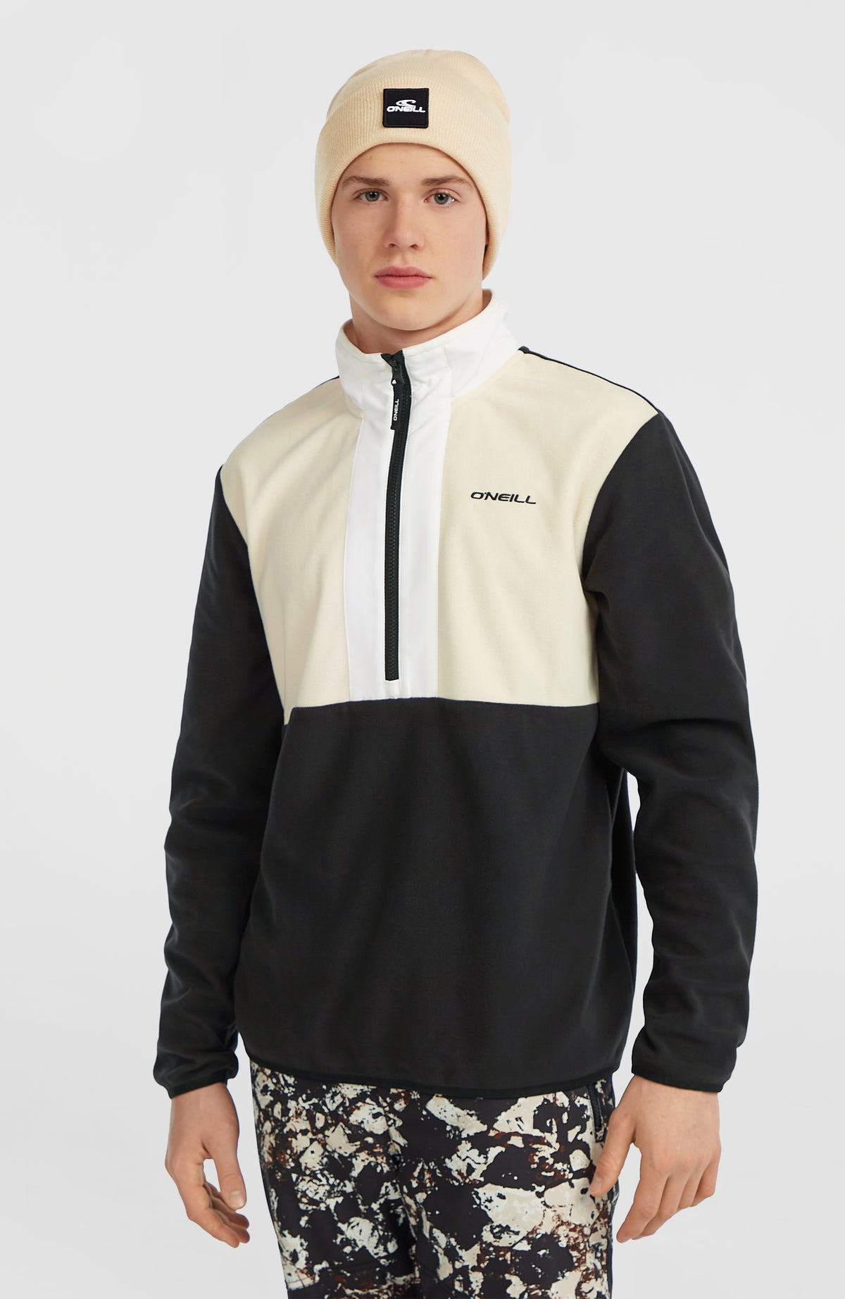 O'Neill FWC'Cruz Triple Polartec® Fleecepullover für Herren, beige, Vorderansicht am Model