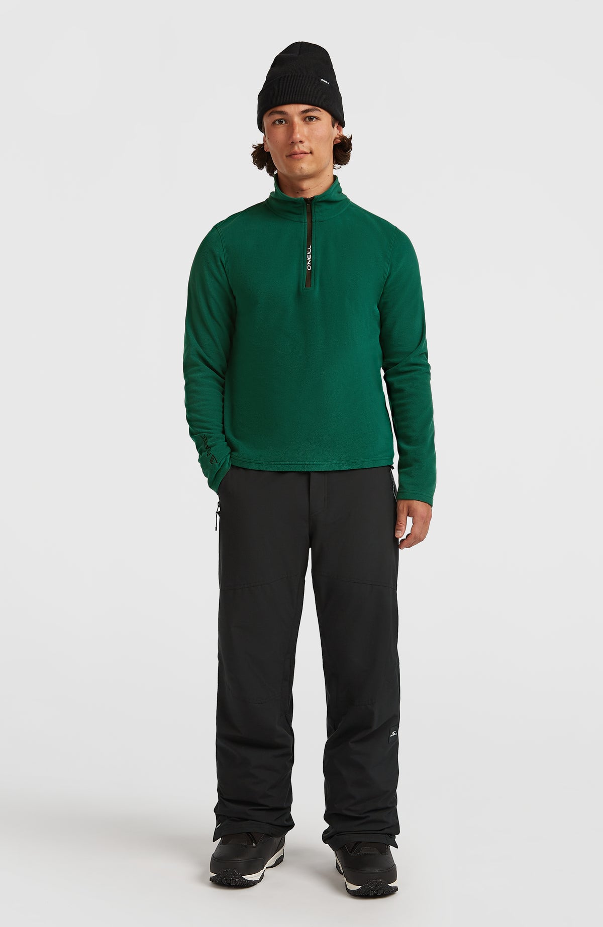 FWC'Cruz Jack's Fleecepullover für Herren in Grün, Ganzkörperansicht am Model von vorne