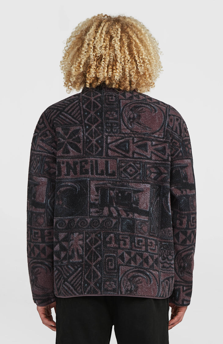 O'Riginals Fleecepullover für Herren, lila mit Grafikmuster in Schwarz, Rückansicht getragen am Model