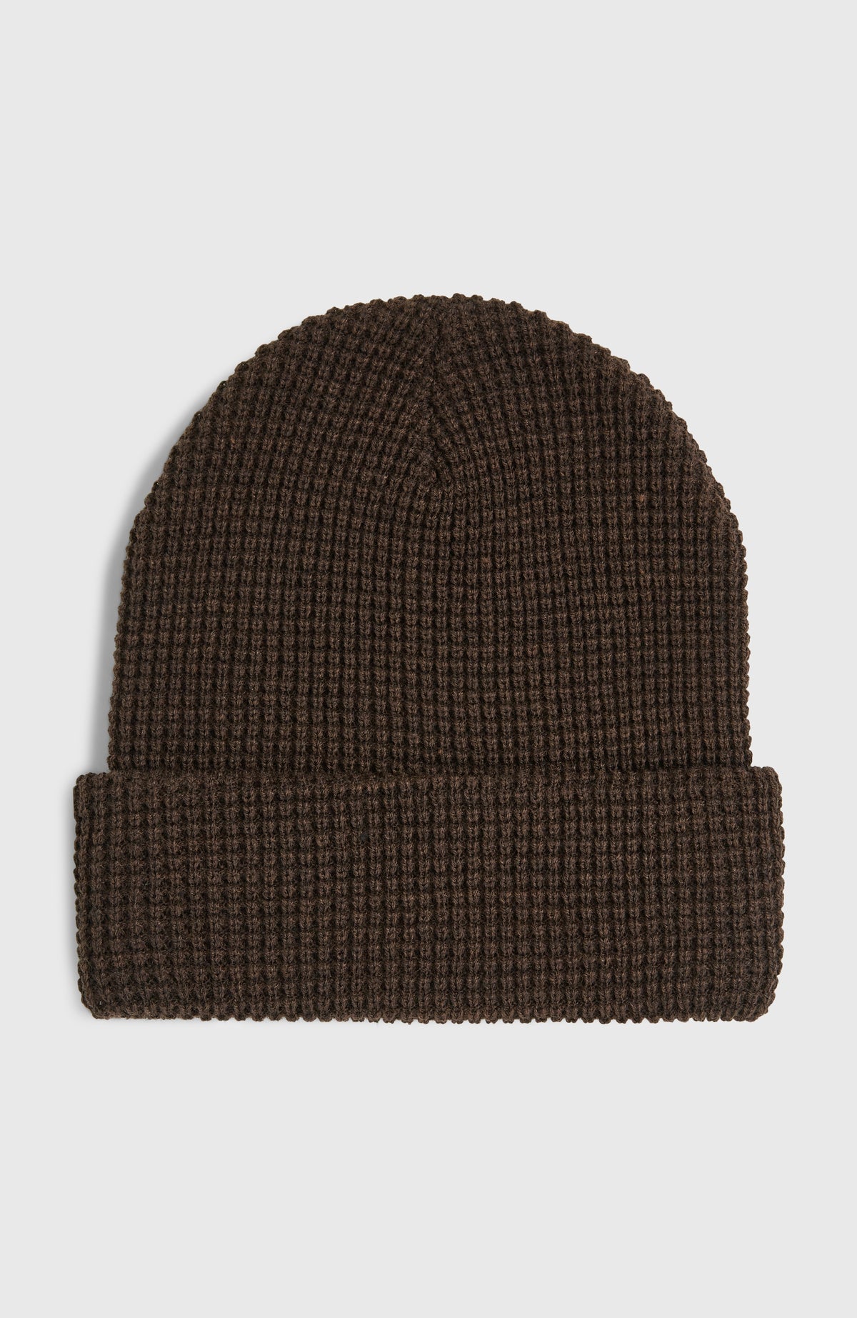 Texture Beanie für Herren, braun, freigestellt in Rückansicht, mit breitem Umschlagsaum ohne Label