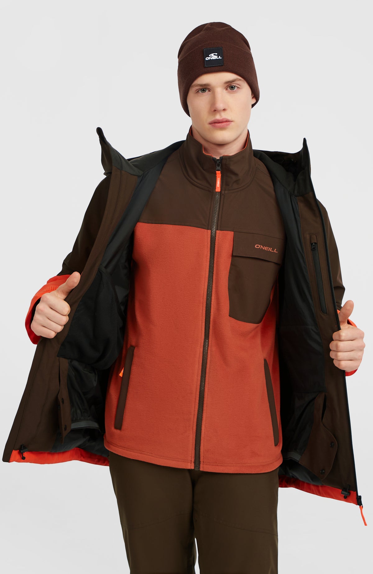 FWC'Cruz Triple Skijacke für Herren, braun, geöffnete Jacke am Model mit Innenjacke