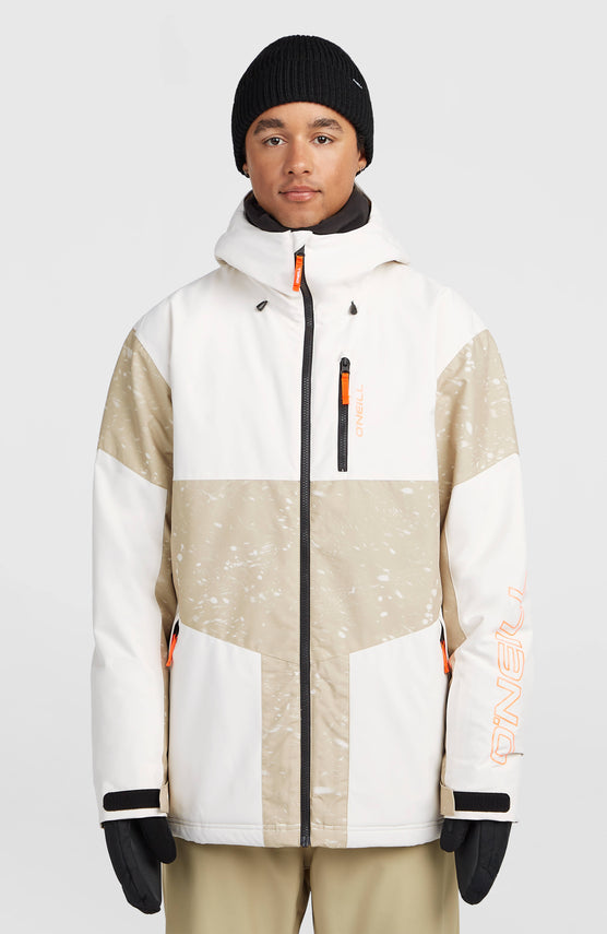 O'Neill FWC'Cruz Break Point Skijacke für Herren, beige mit Sprenkelmuster in Weiß, Vorderansicht am Model