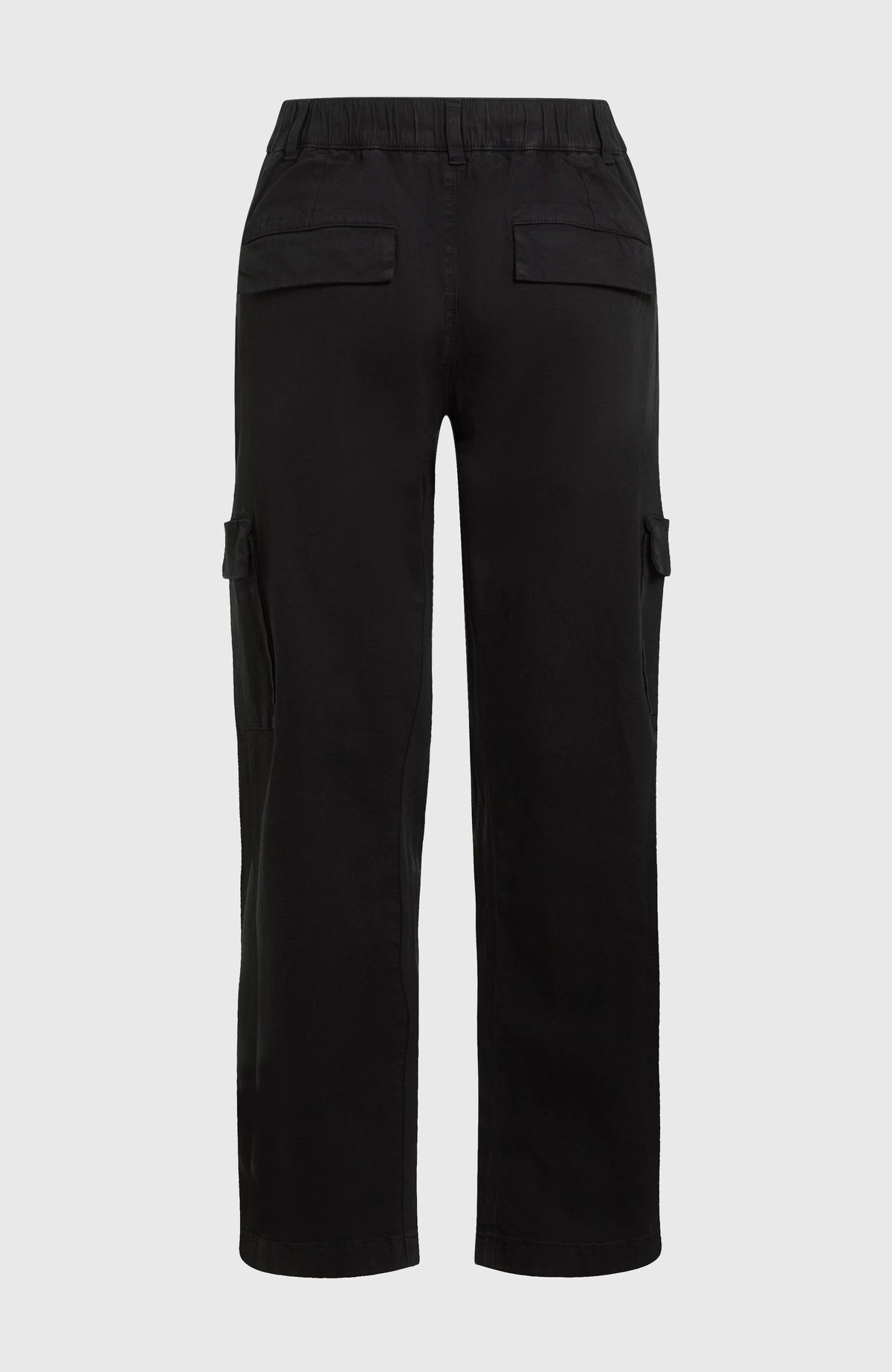 Essentials Cargohose für Herren, schwarz, freigestellt von hinten mit geklappten Gesäßtaschen