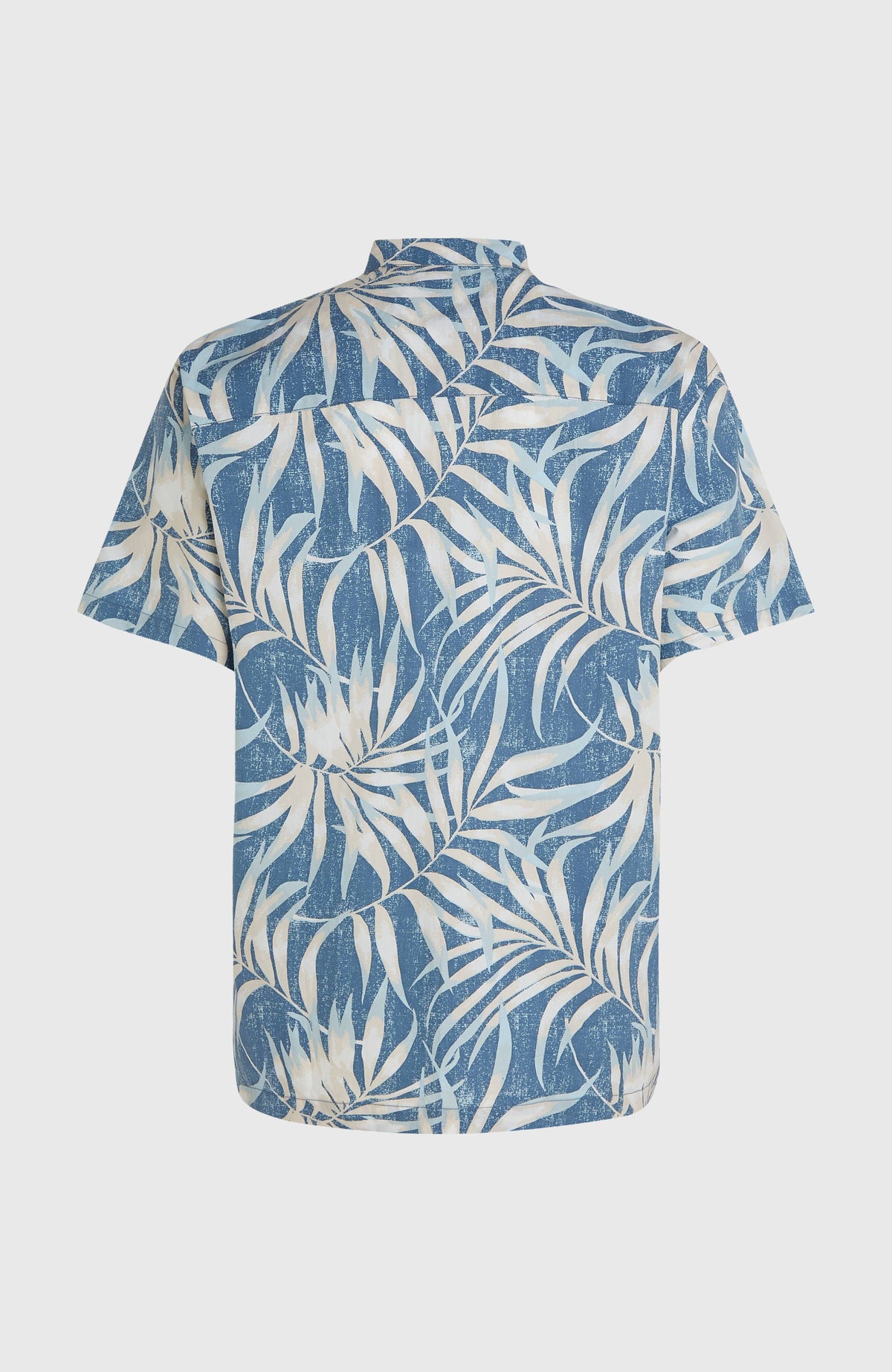 Print-Shirt für Herren, blau mit Blättermuster in Beige, freigestellt von hinten