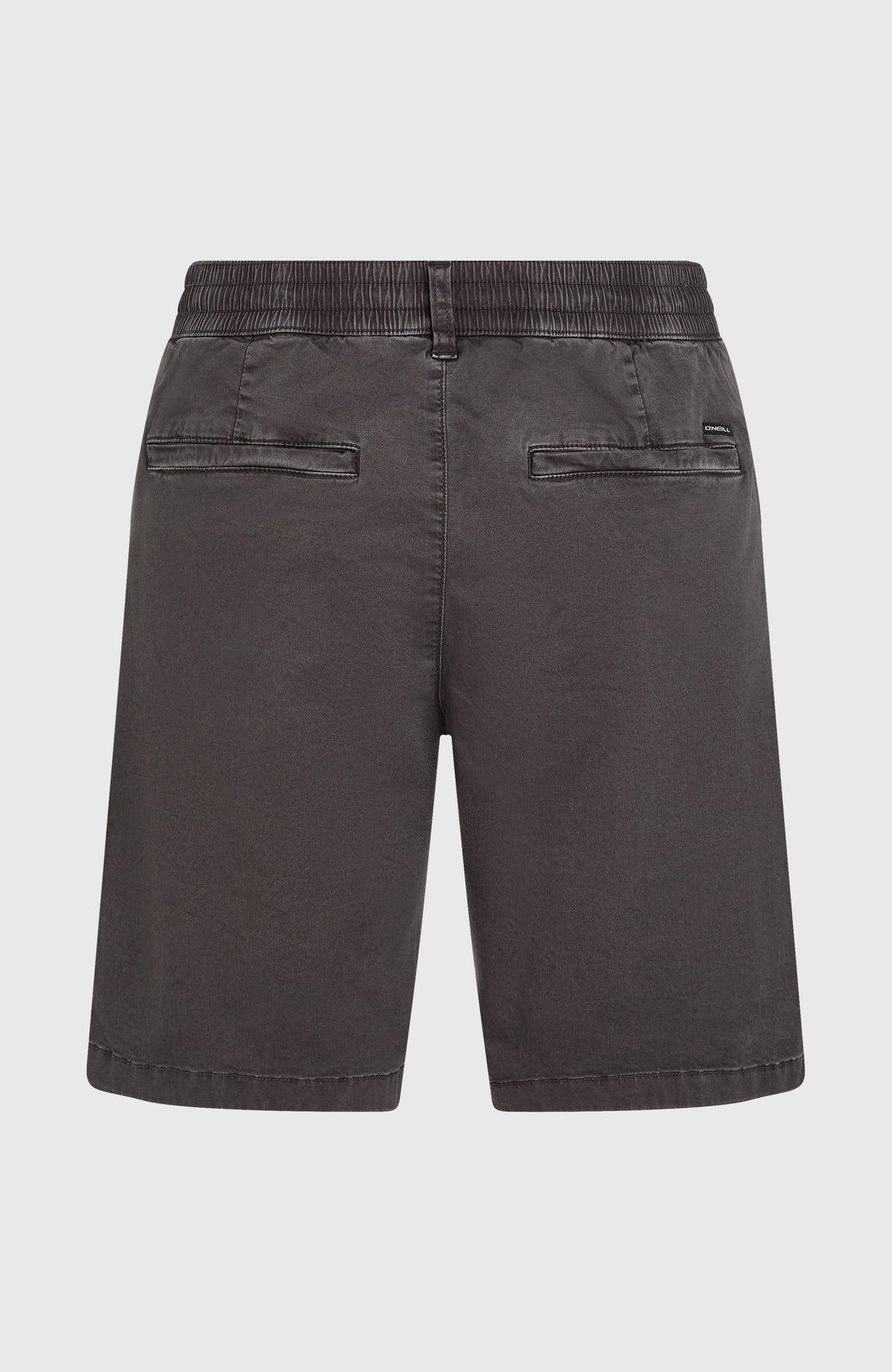 Graue Essentials Chino-Shorts für Herren, freigestellt von hinten, mit elastischem Bund und Gesäßtaschen