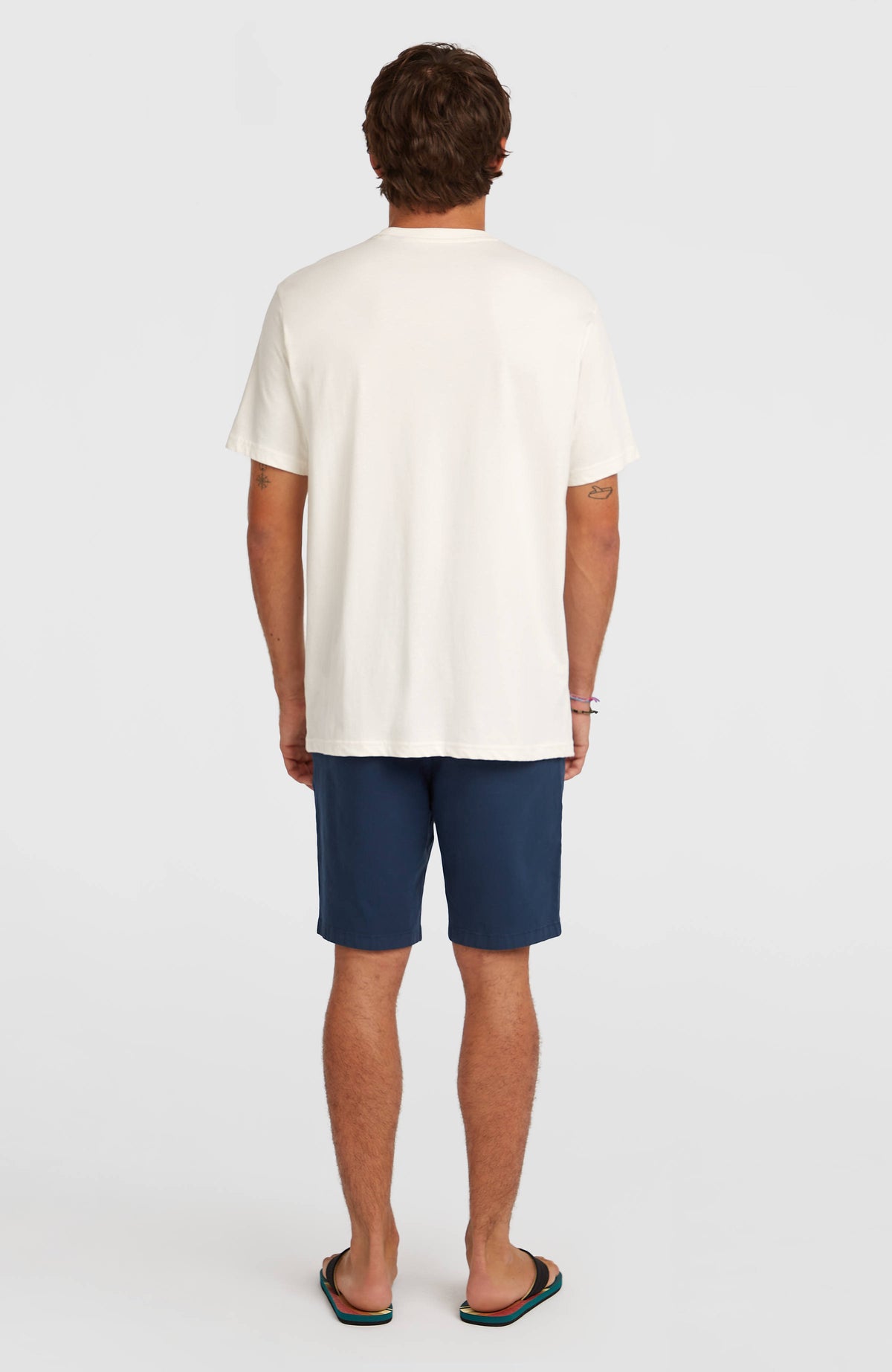 O'Riginals Walk Shorts für Herren in Blau, Rückansicht getragen am Model