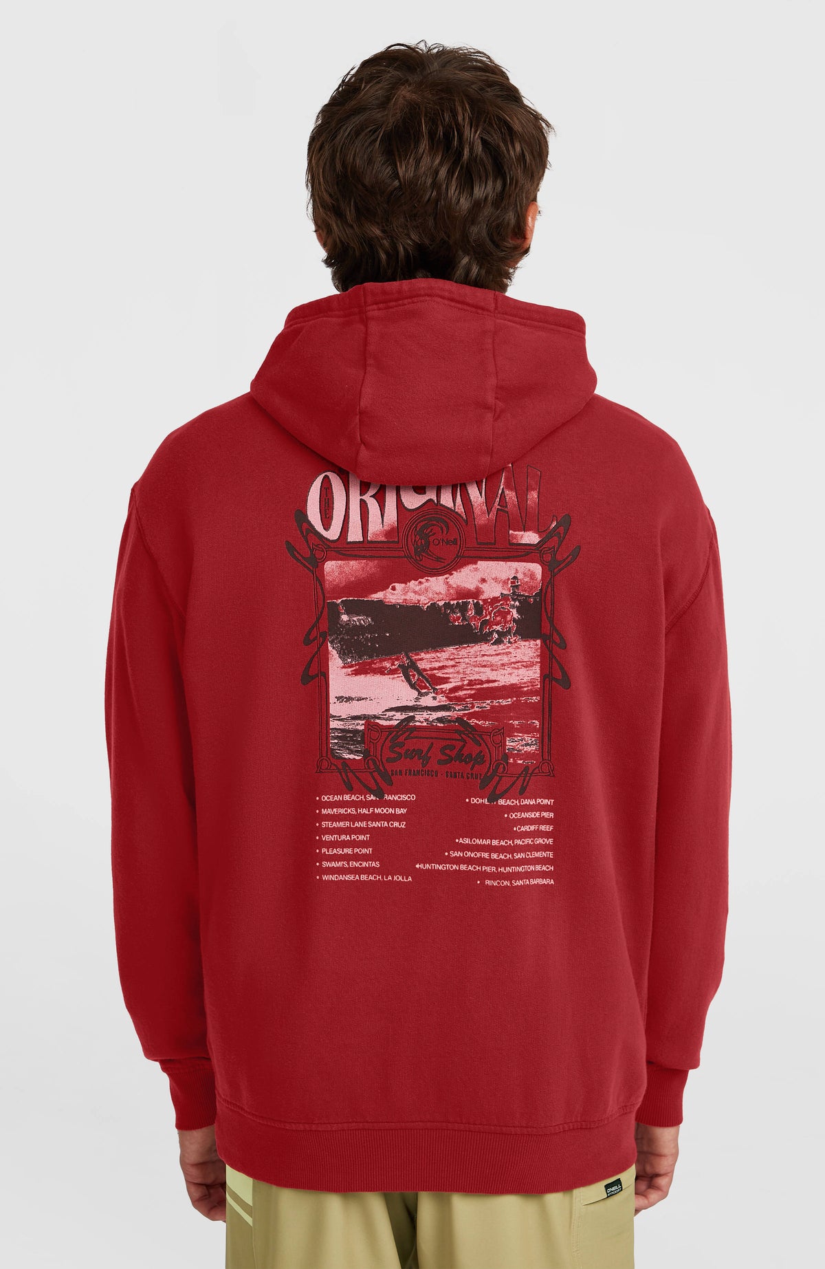 O'Riginals Hoodie für Herren, rot, Rückansicht am Model mit großem Grafik-Print und elastischem Saum