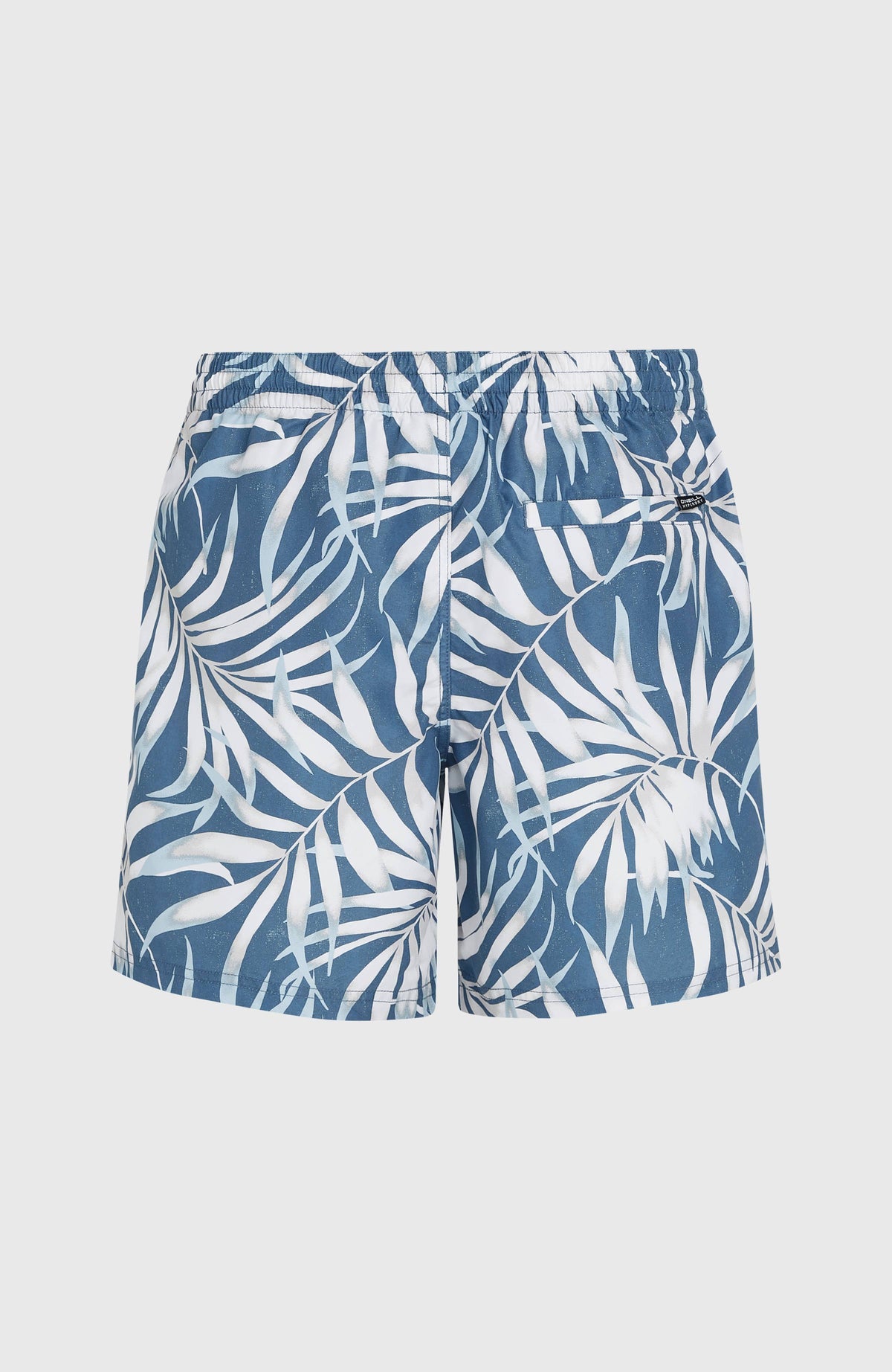 Cali Floral 16'' Badehose für Herren, blau mit Blättermuster in Weiß, flach liegend von hinten mit Gesäßtasche