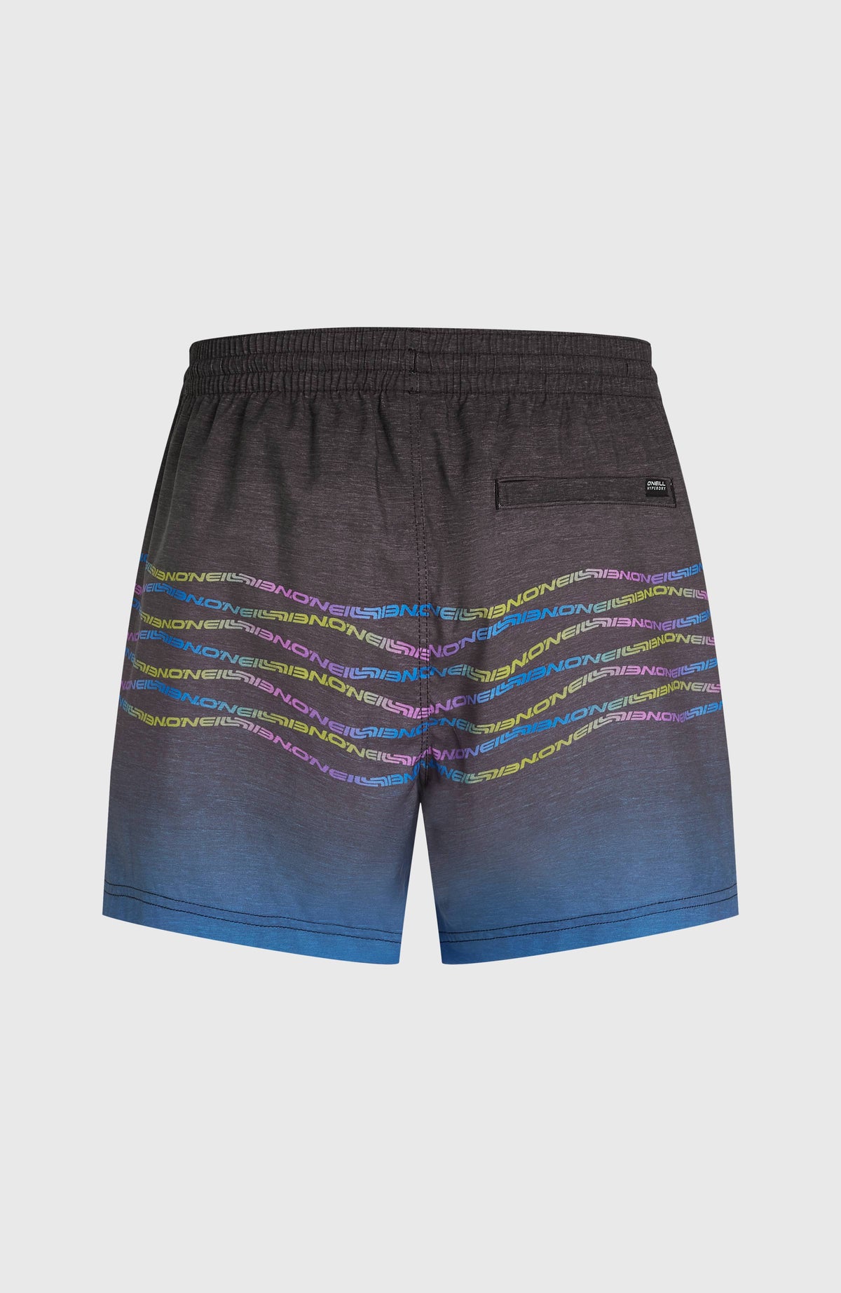 First 15'' Badehose, blau mit Logo-Print in Gelb und Pink, freigestellt von hinten mit Gesäßtasche