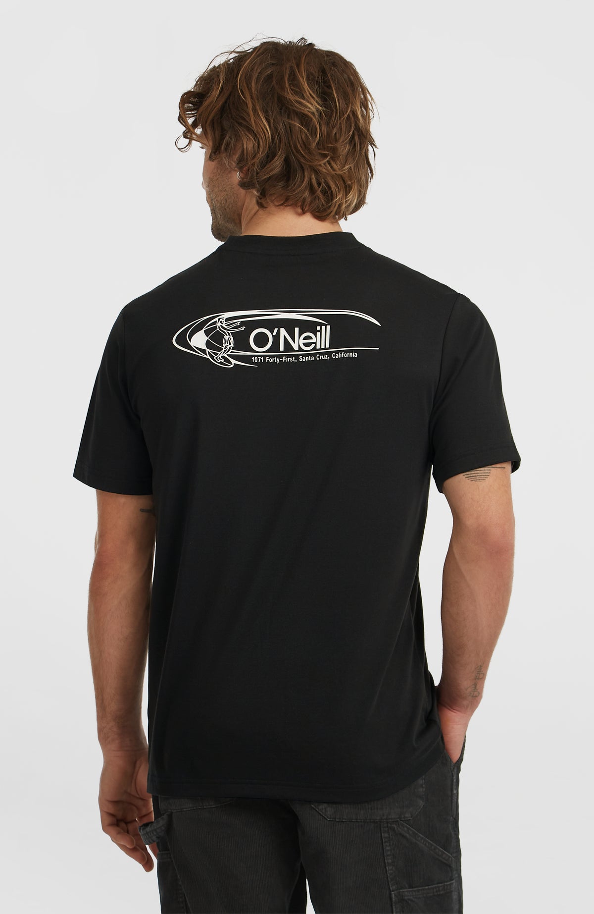 O'Riginals Hybrid T-Shirt für Herren, schwarz mit Logo-Print in Weiß, Rückansicht am Model