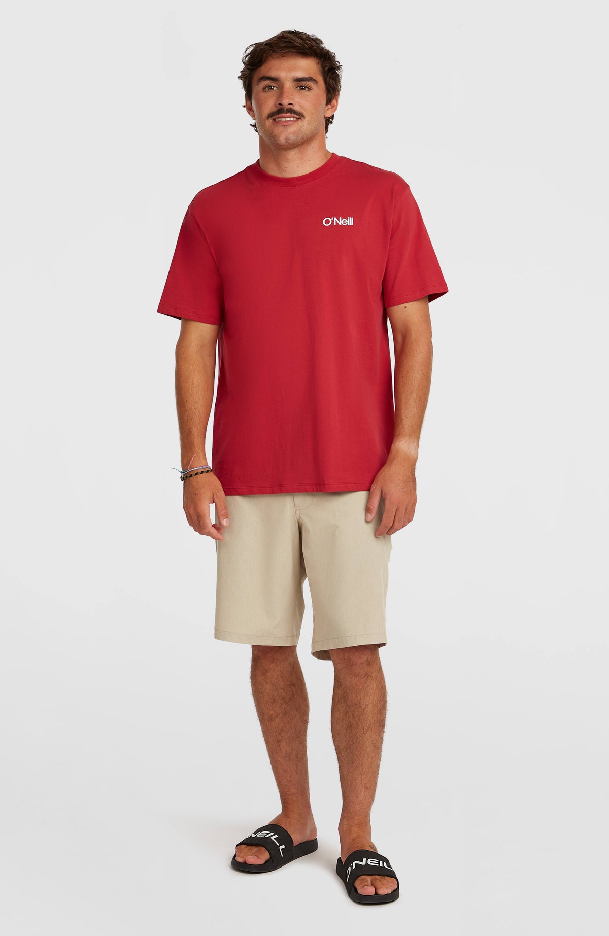 Polygiene Cotton Graphic T-Shirt für Herren, rot, Ganzkörperansicht von vorne am Model
