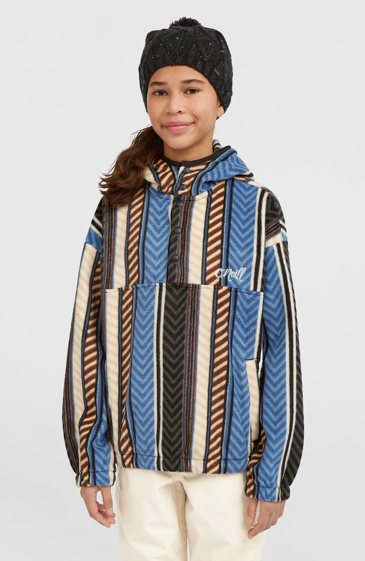 O'Neill Superfleece Hoodie mit Halbreißverschluss für Mädchen, blau mit Streifenmuster in Braun und Beige, Vorderansicht