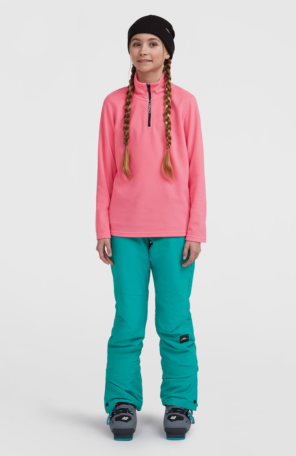 FWC'Cruz Jack's Fleecepullover für Mädchen, pink, Ganzkörperansicht am Model von vorne