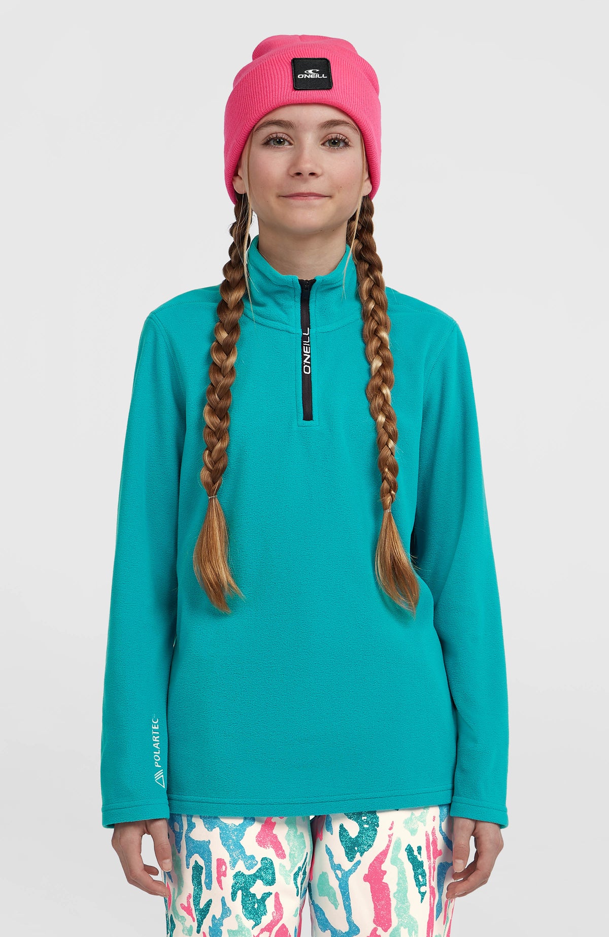 O'Neill FWC'Cruz Jack's Polartec® Fleecepullover mit Halbreißverschluss für Mädchen in Blau, Vorderansicht am Model