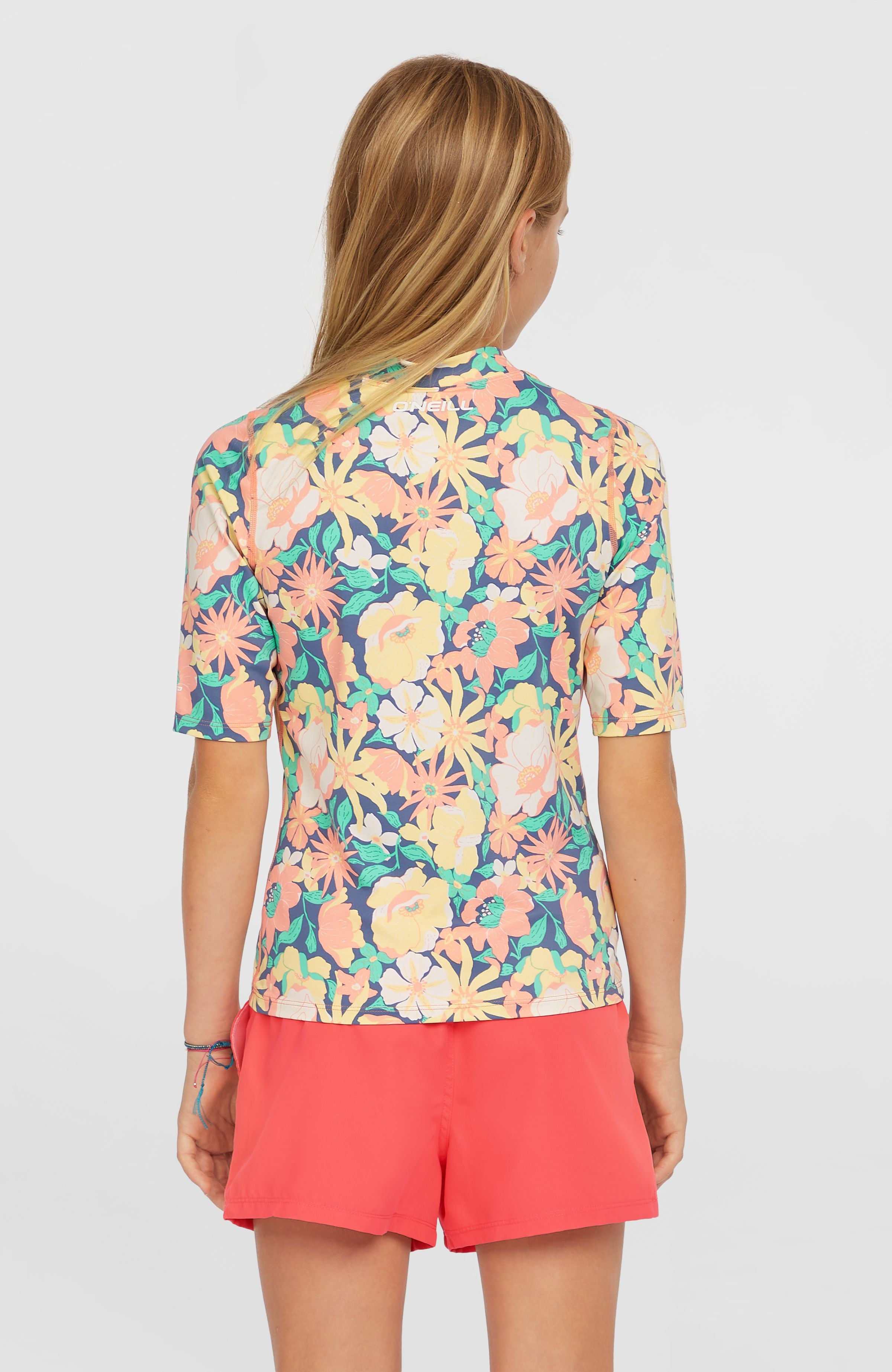 O'Neill T-Shirt Femme Adulte O´Neill Essentials XS XS Blanc O'Neill T-Shirt Femme Adulte O´Neill Essentials XS XS Blanc