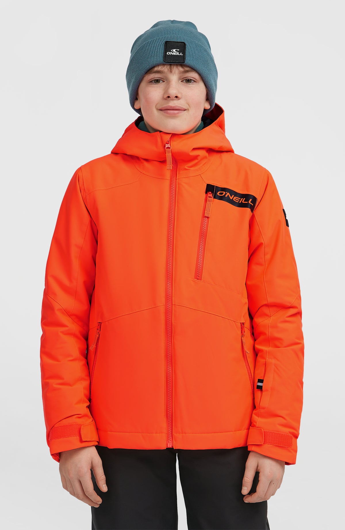 O'Neill FWC'Cruz Skijacke für Jungen, rot, Vorderansicht am Model