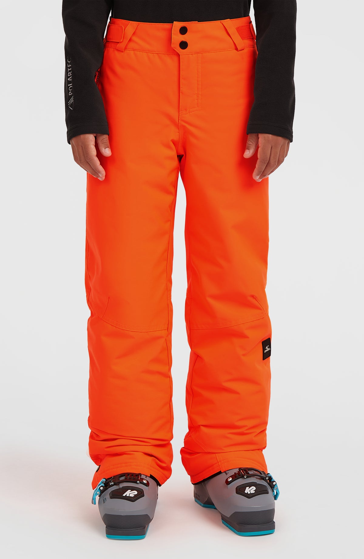 FWC'Cruz Skihose für Jungen, rot, Vorderansicht am Model mit Bund und Druckknöpfen