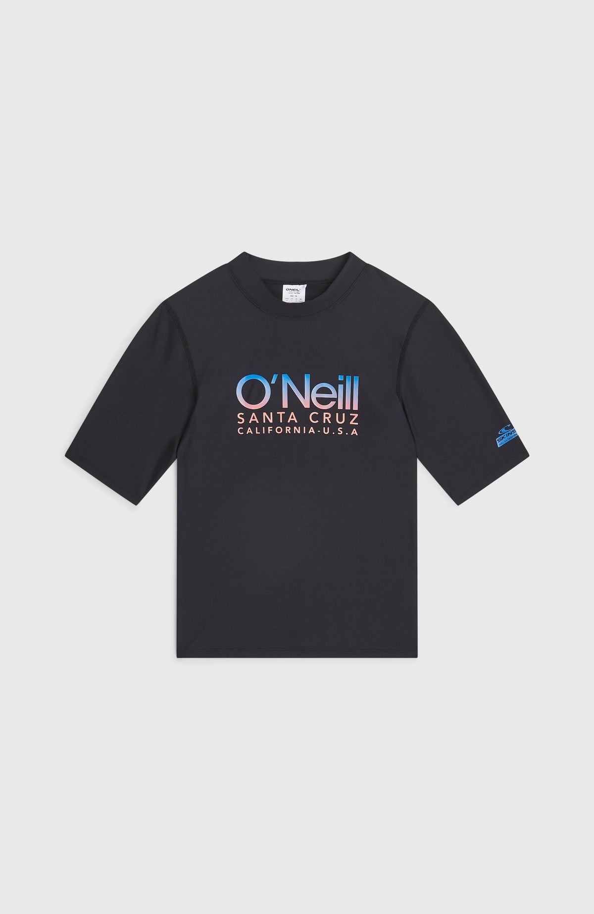 Shortsleeve-UV-Shirt für Jungen, schwarz mit Logo-Print in Blau und Rosa, flach liegend von vorne