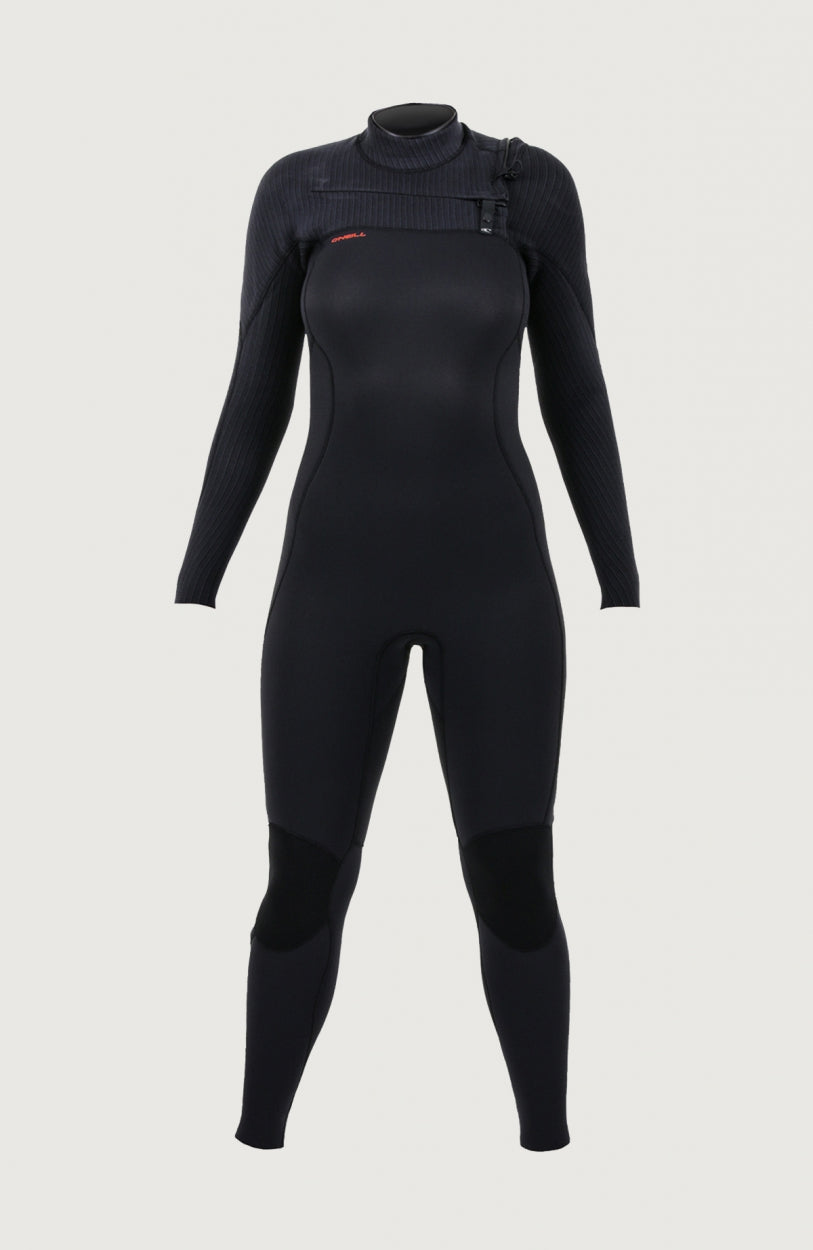 Hyperfreak Plus Neoprenanzug für Damen, schwarz, freigestellt in der Vorderansicht mit Knieverstärkungen
