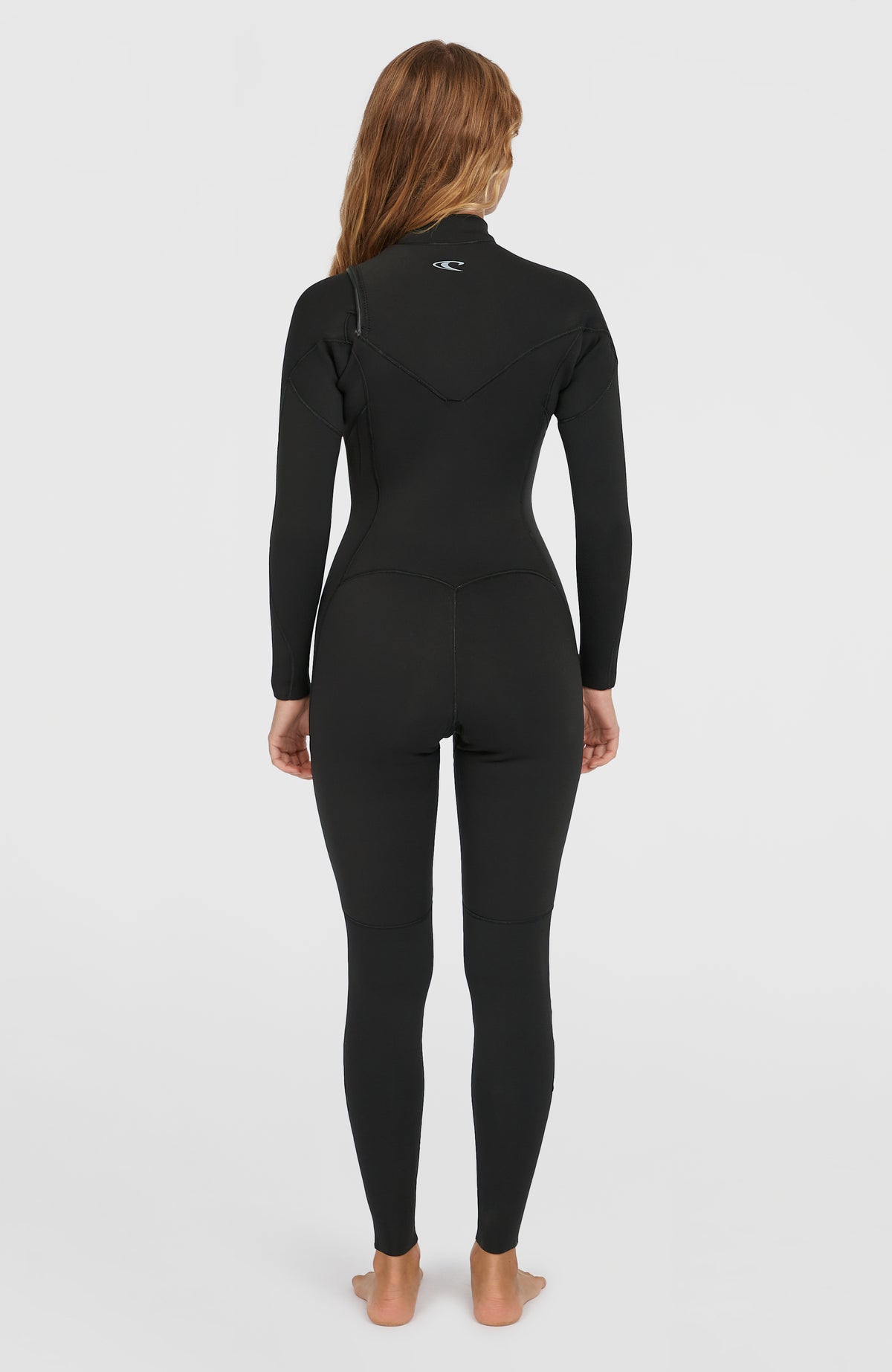 Epic 3/2 Chest Zip Full Wetsuit Neoprenanzug für Damen in Schwarz, Rückansicht am Model