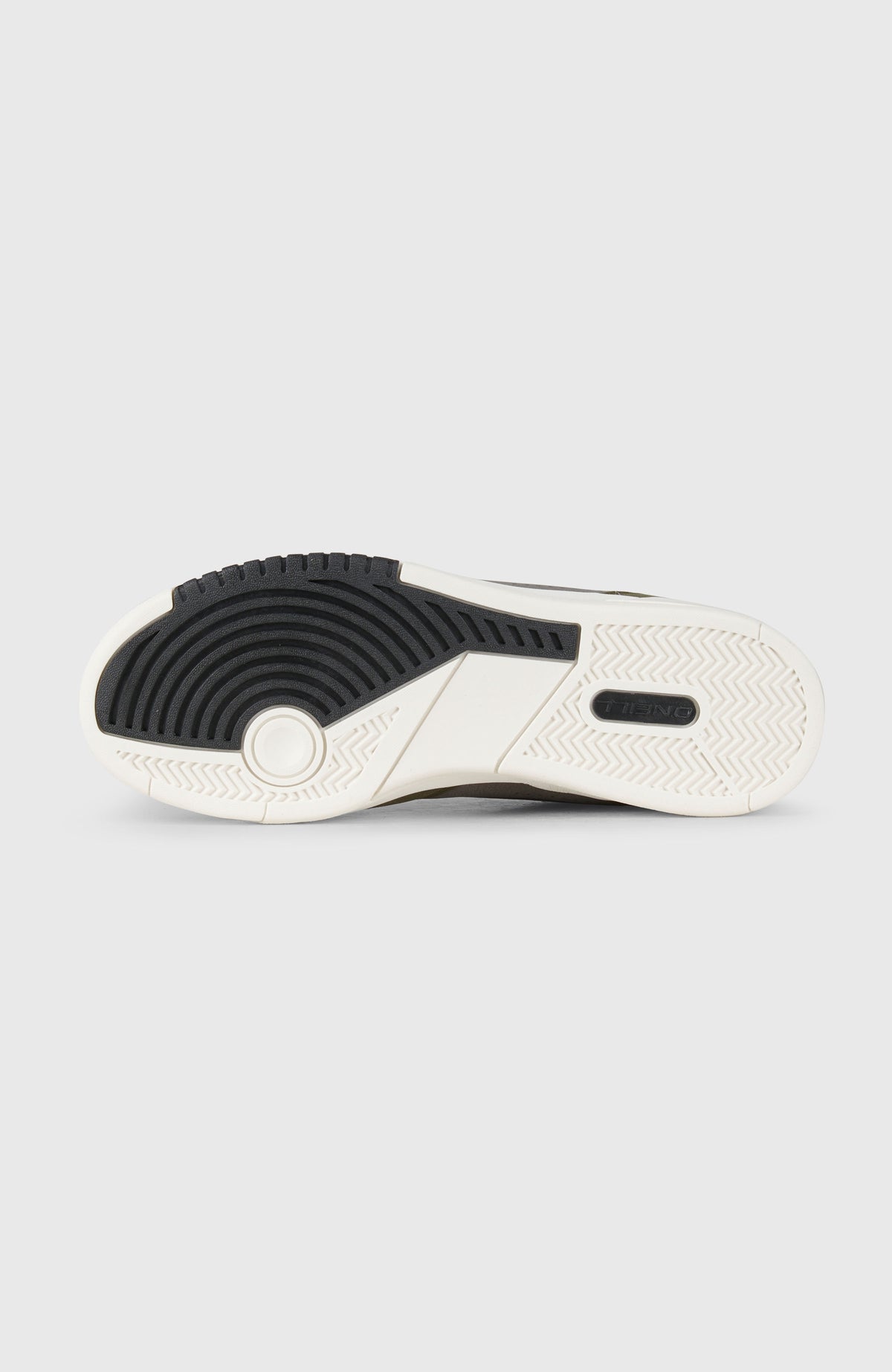 CAMBRIA LOW Sneakers für Herren, schwarze Sneakers, freigestellte Unteransicht der strukturierten Laufsohle