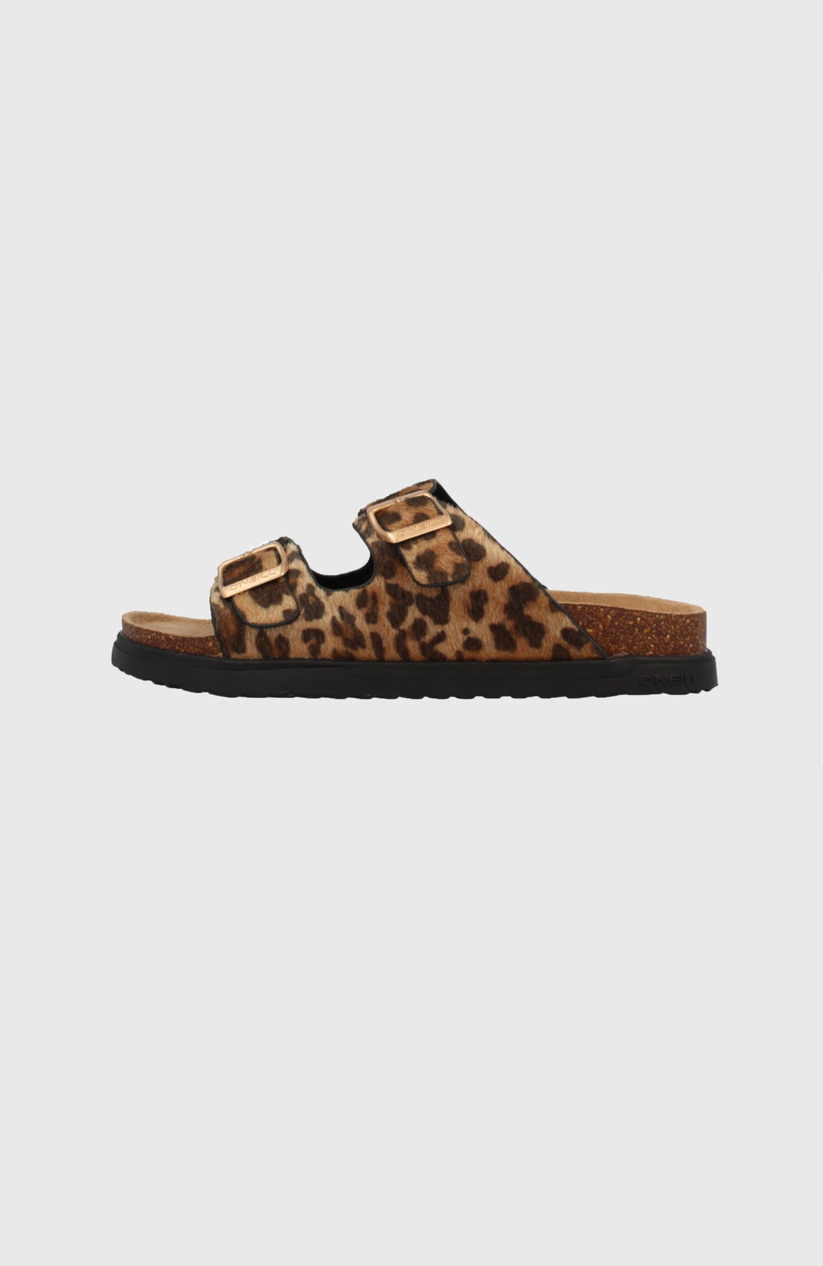 Sandy Slider Sandalen für Damen, braun mit Leopardenmuster in Schwarz, freigestellt von der Seite mit Schnallen