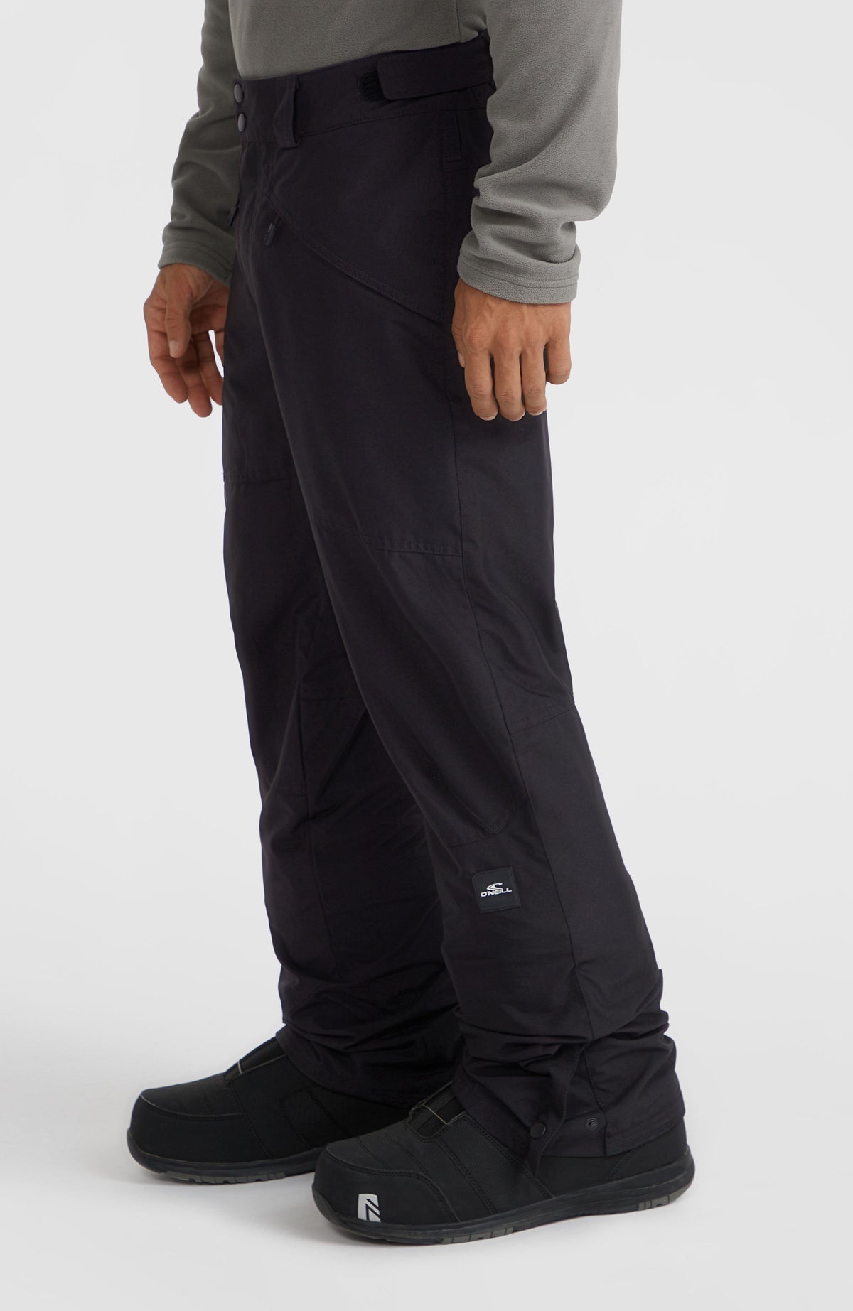 Hammer Regular Skihose für Herren, schwarz, Seitenansicht am Model